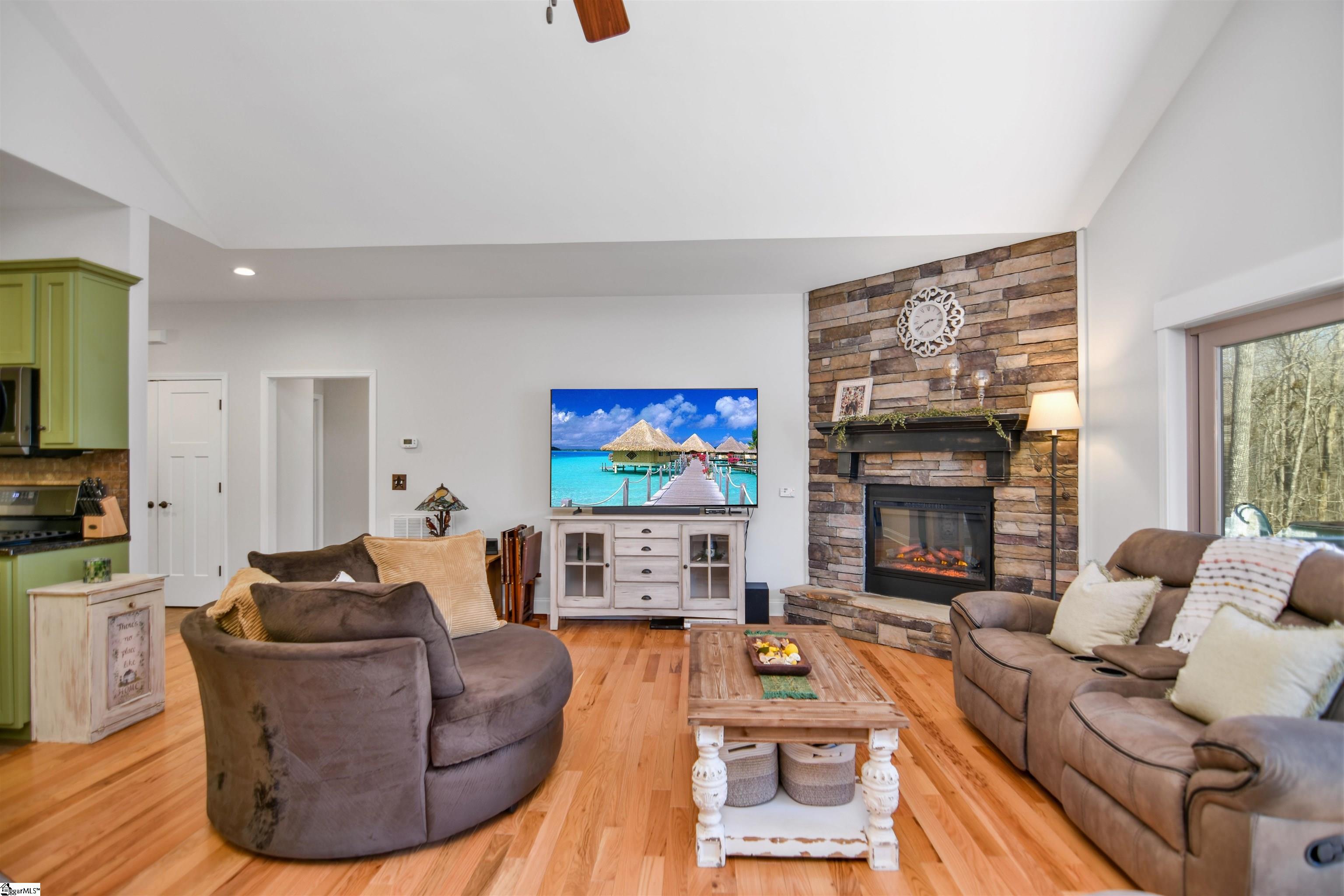 160 Julie Way Pickens, SC 29671