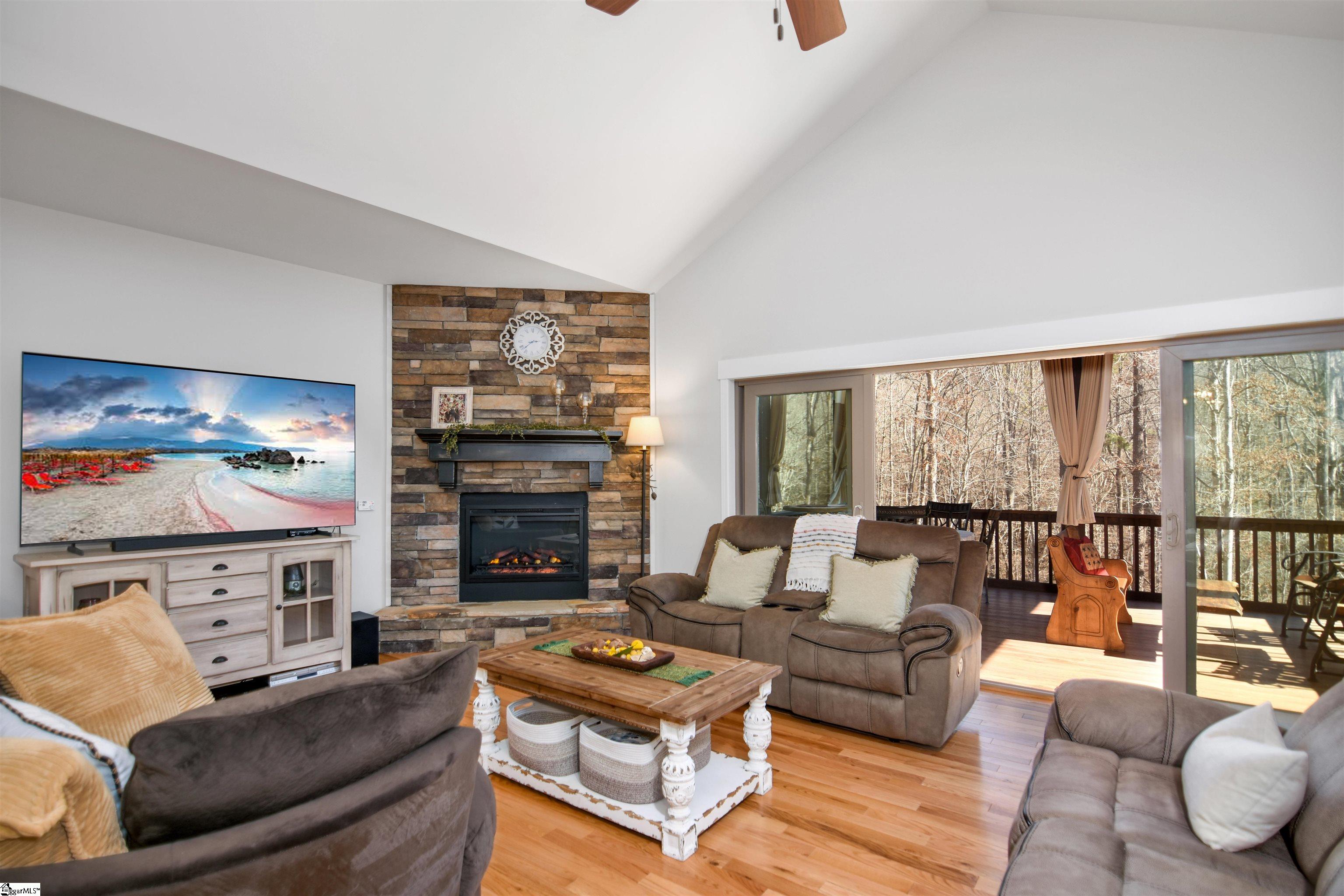 160 Julie Way Pickens, SC 29671