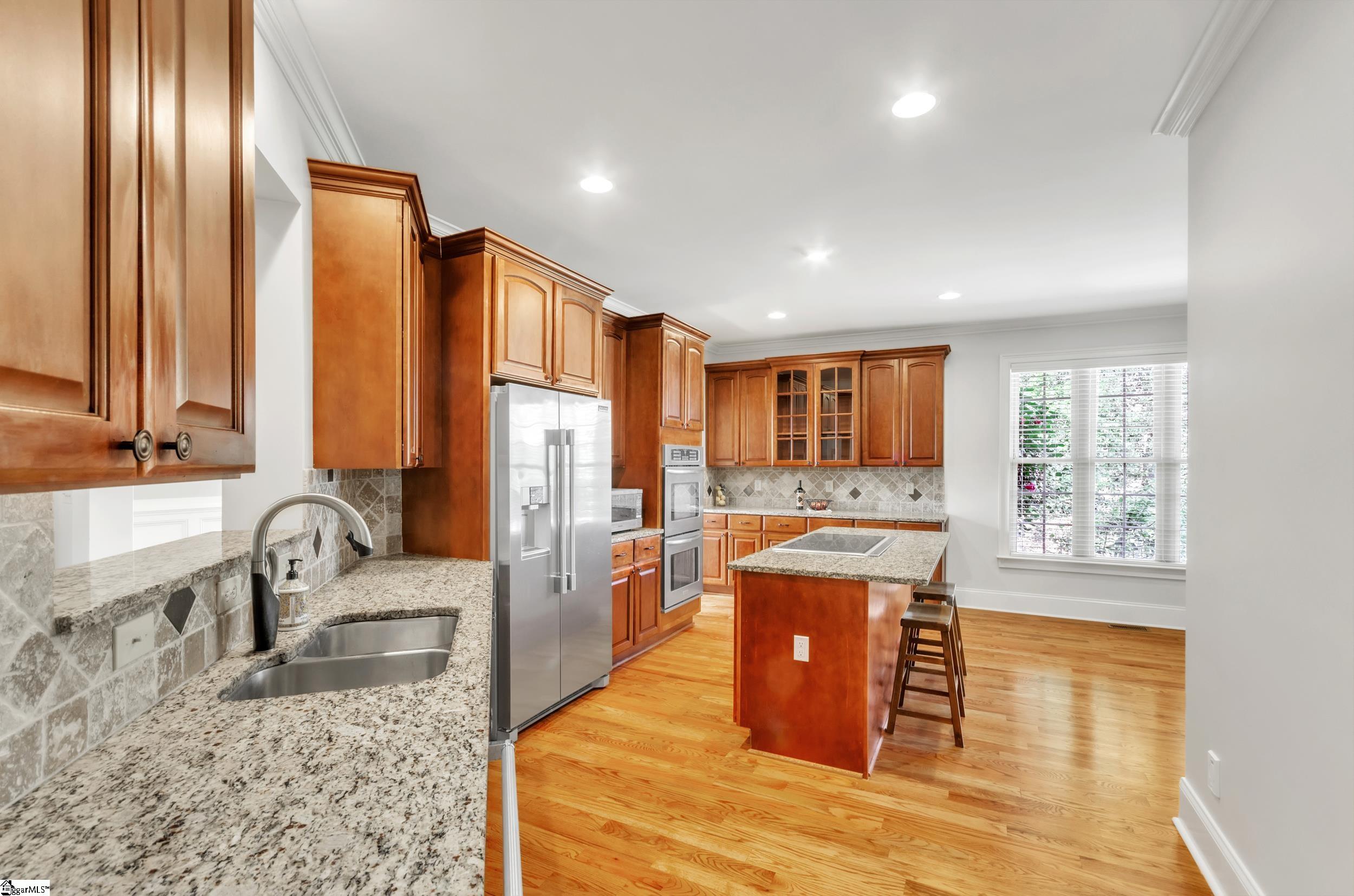 206 Waverly Hall Lane Simpsonville, SC 29681