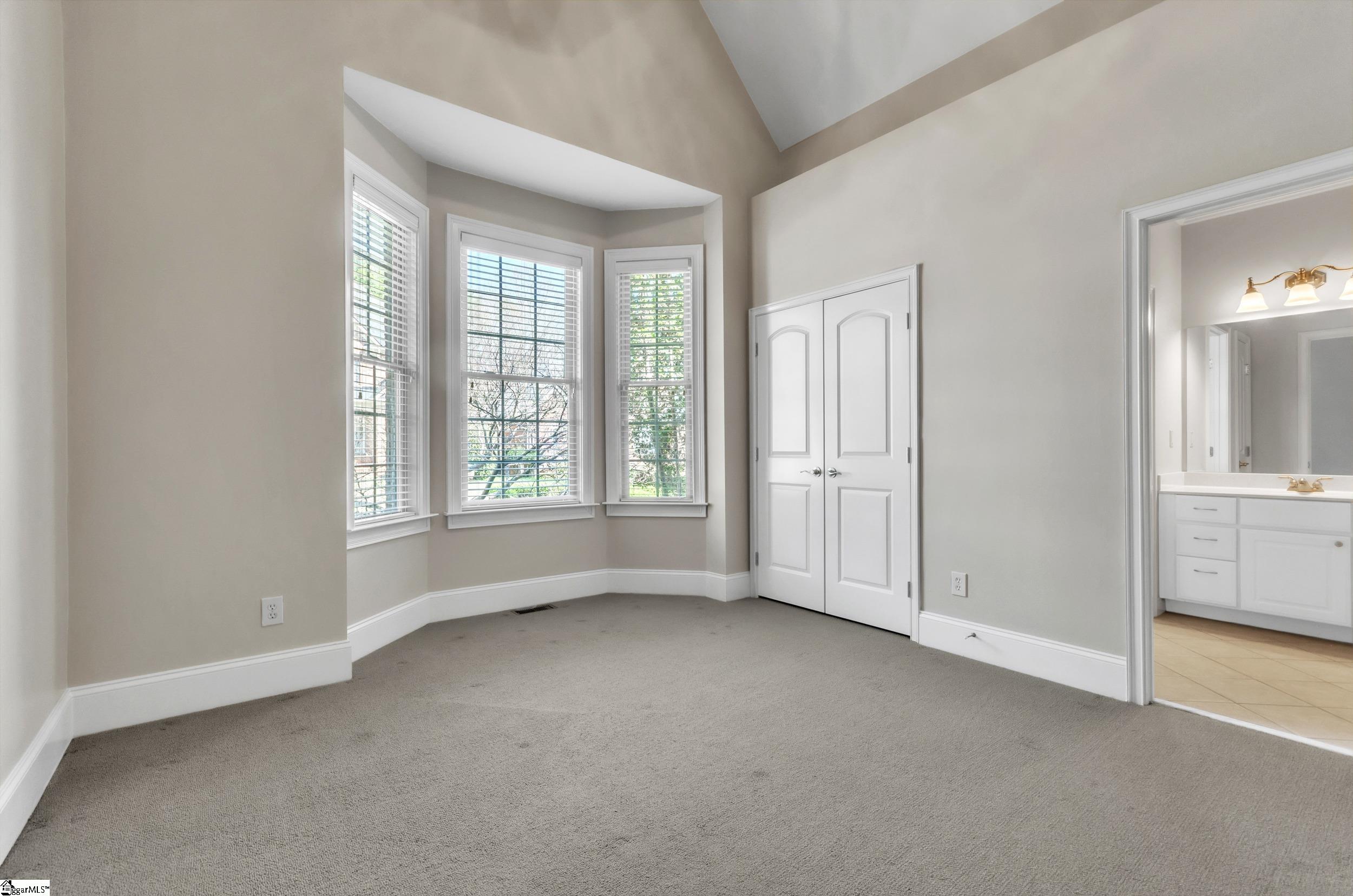 206 Waverly Hall Lane Simpsonville, SC 29681