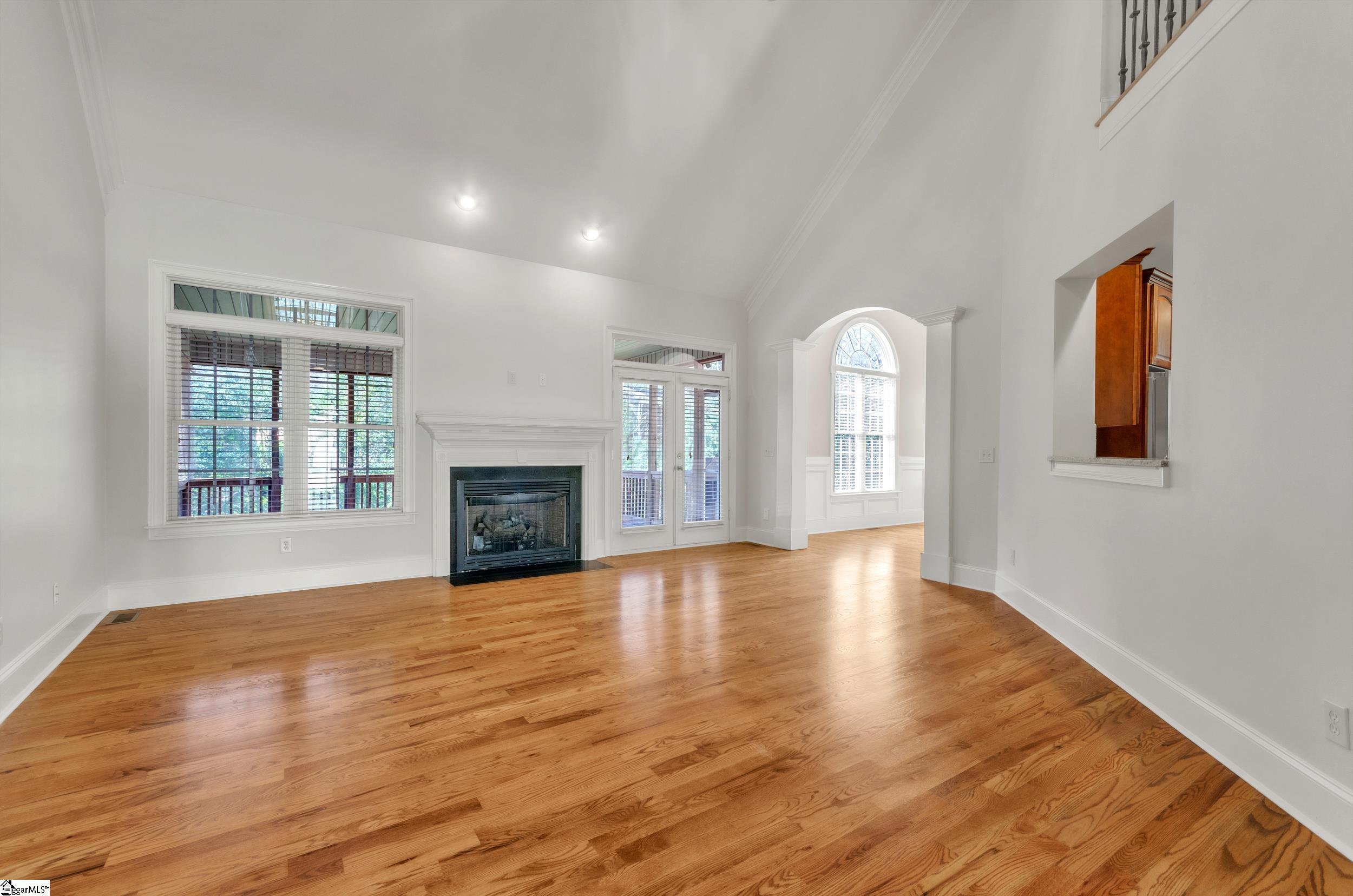 206 Waverly Hall Lane Simpsonville, SC 29681