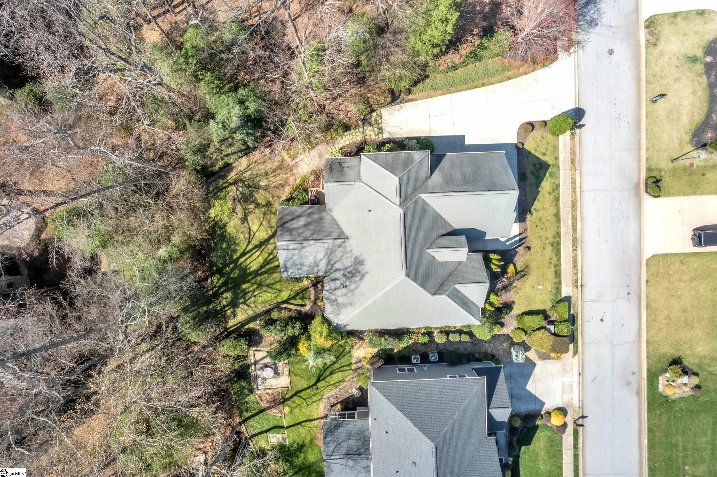206 Waverly Hall Lane Simpsonville, SC 29681