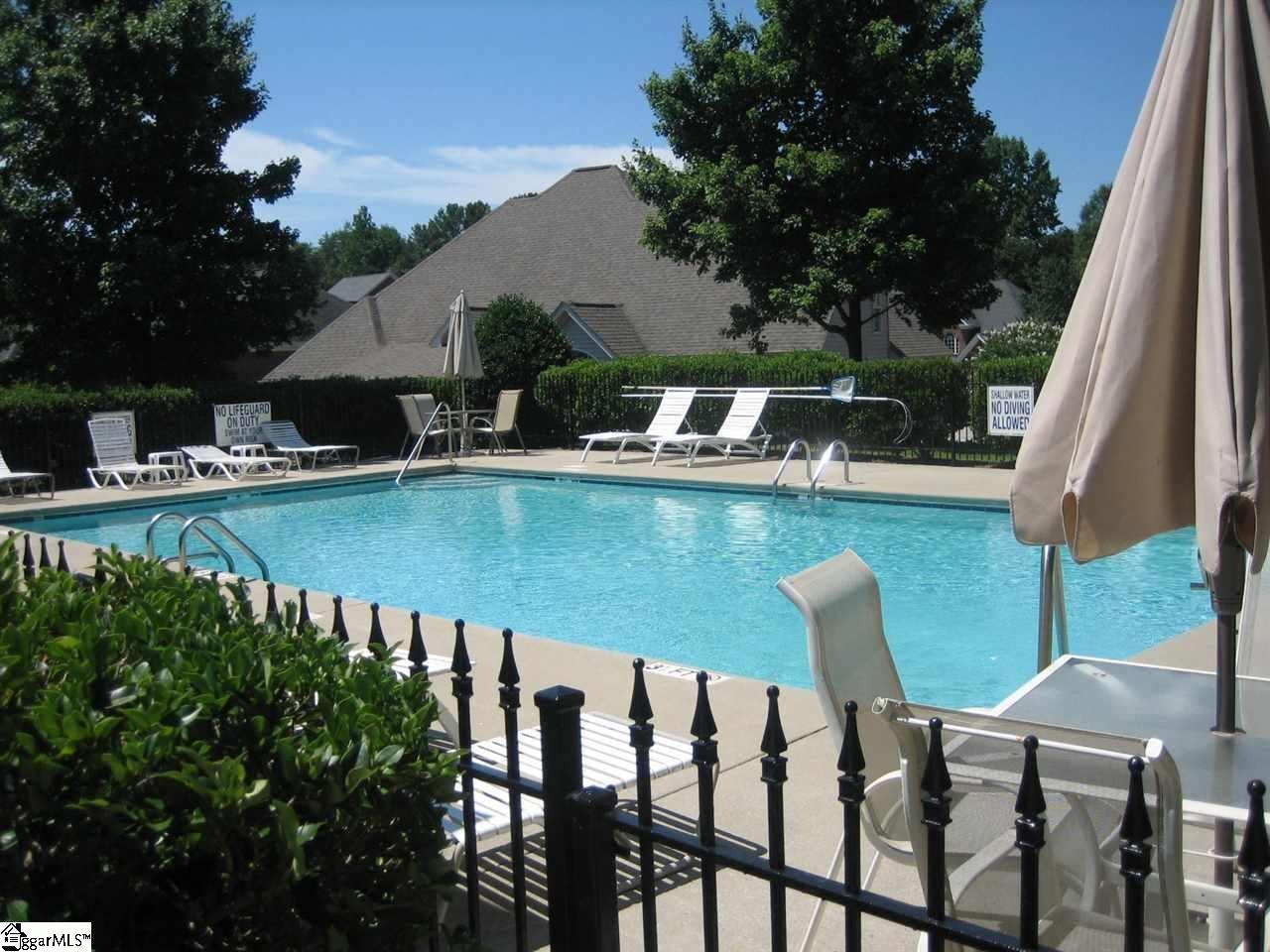 206 Waverly Hall Lane Simpsonville, SC 29681