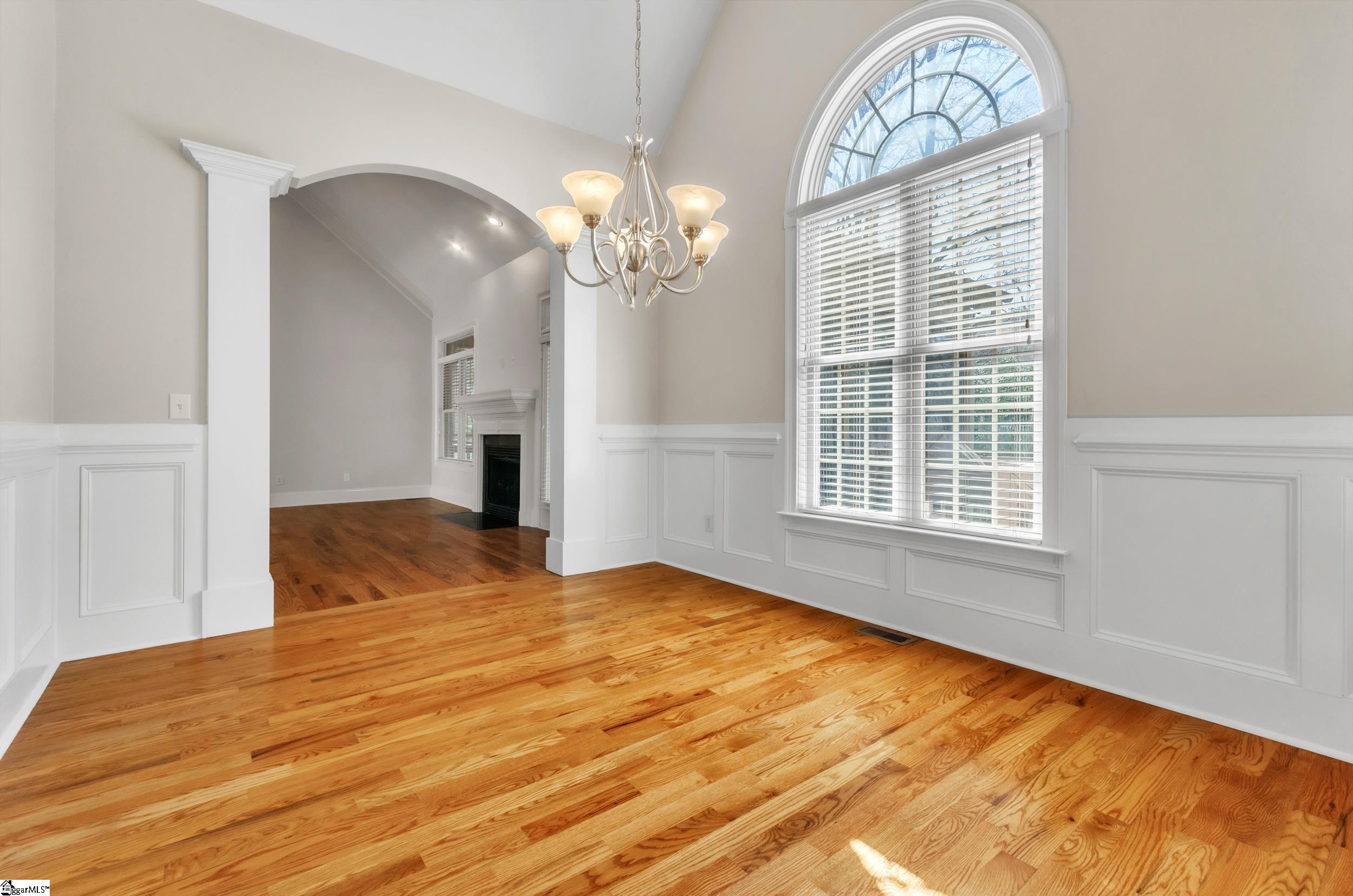 206 Waverly Hall Lane Simpsonville, SC 29681