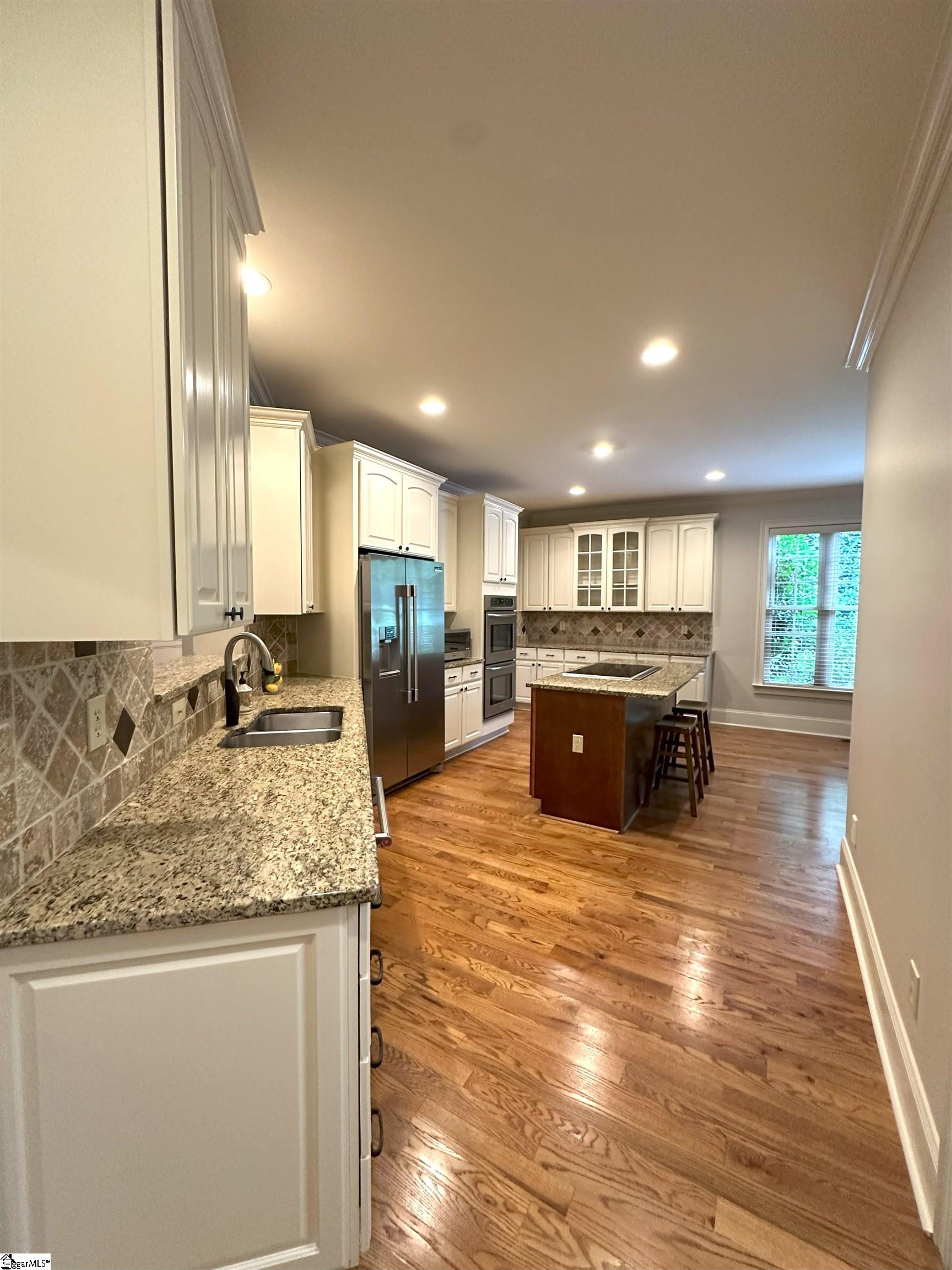206 Waverly Hall Lane Simpsonville, SC 29681