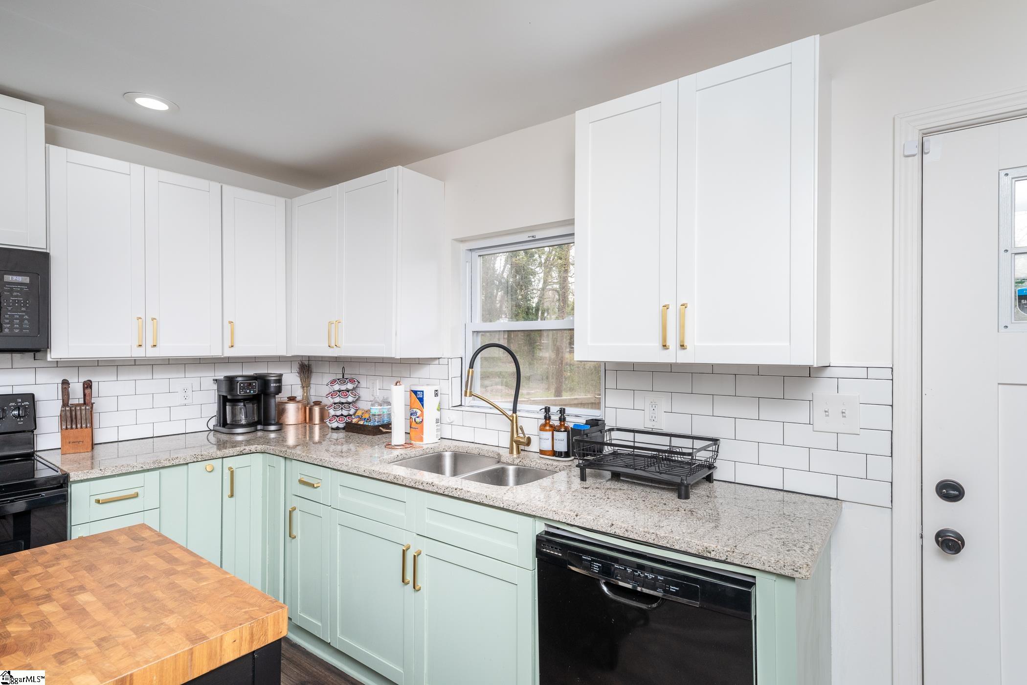 107 Berkley Avenue Greenville, SC 29609