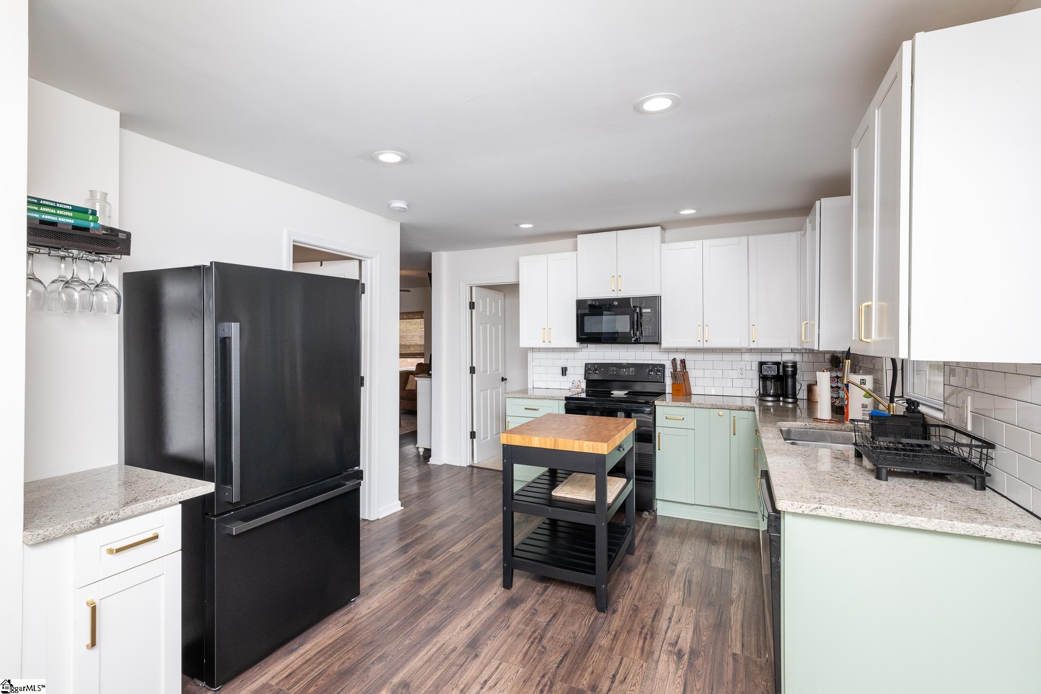 107 Berkley Avenue Greenville, SC 29609