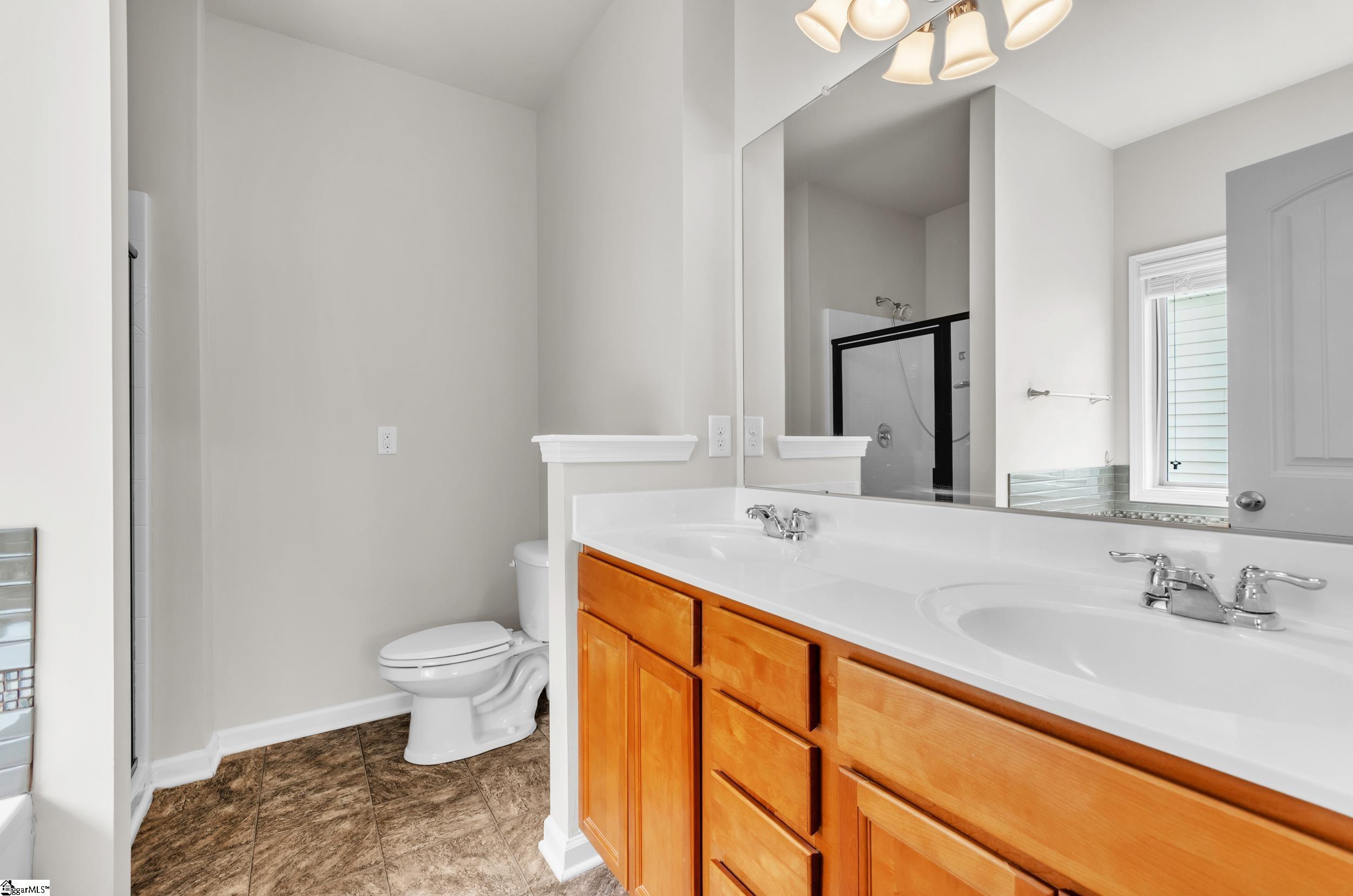 101 Hunslet Way Simpsonville, SC 29680