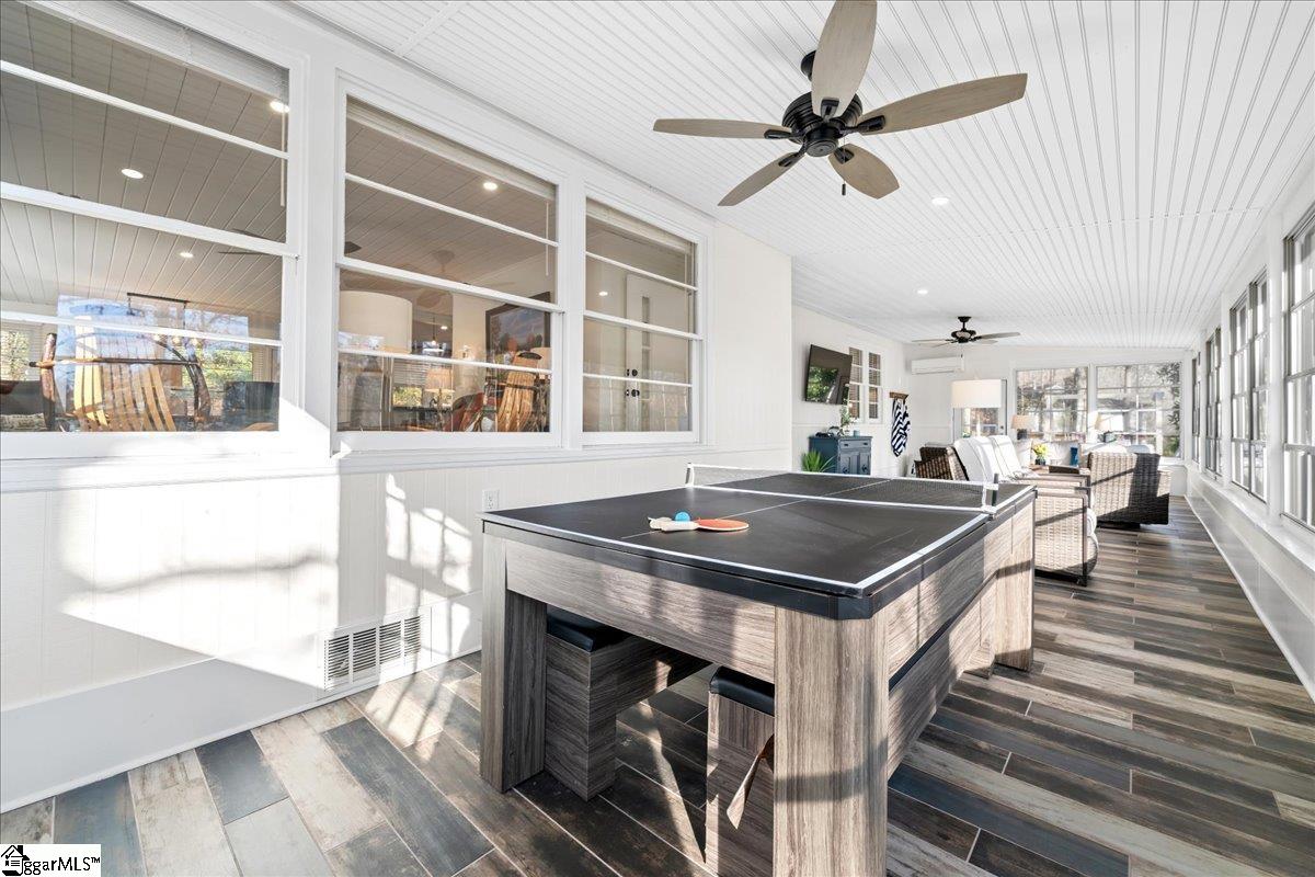 693 W. Cove Drive Mountain Rest, SC 29664-9599