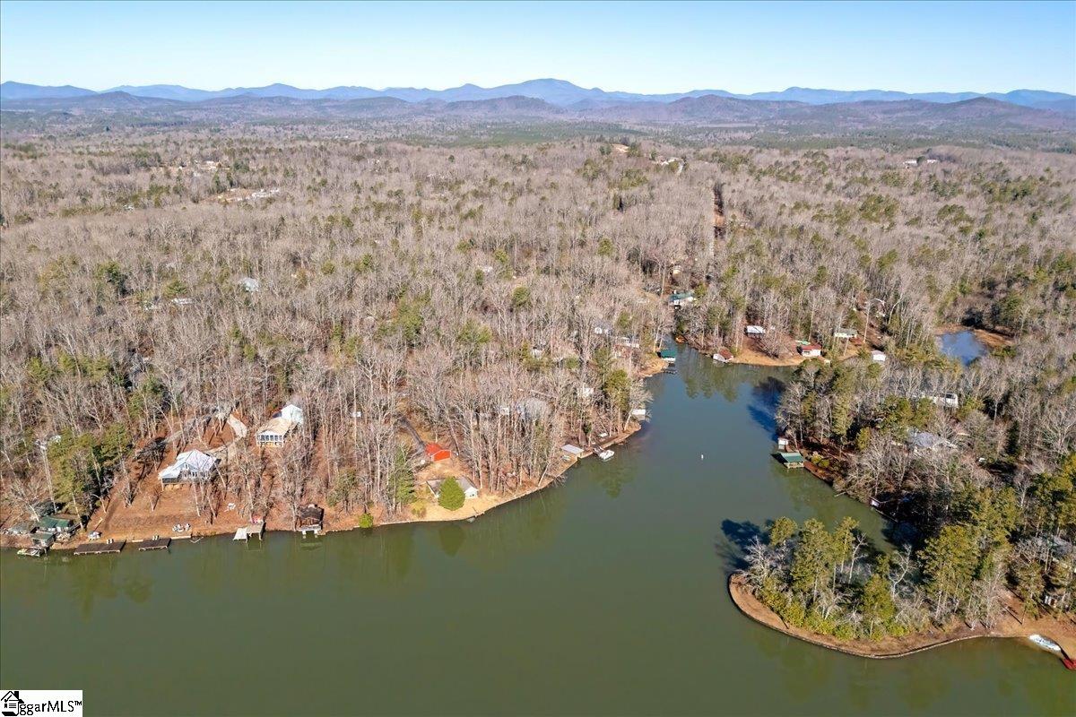 693 W. Cove Drive Mountain Rest, SC 29664-9599