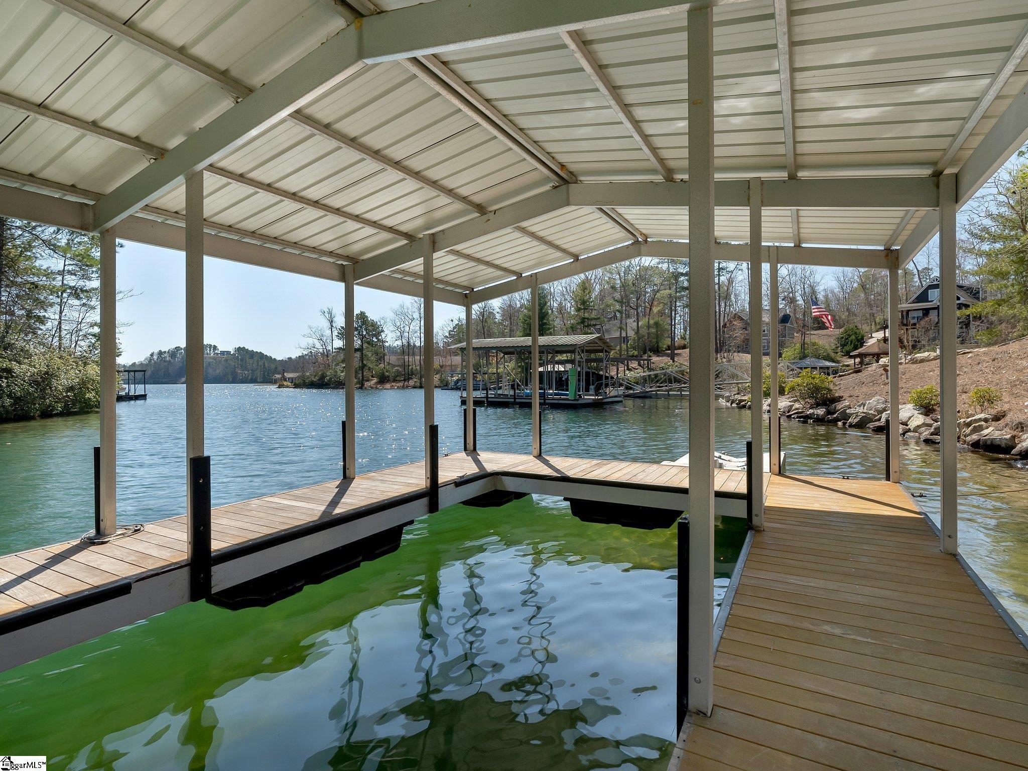 918 Longshore Drive Salem, SC 29676