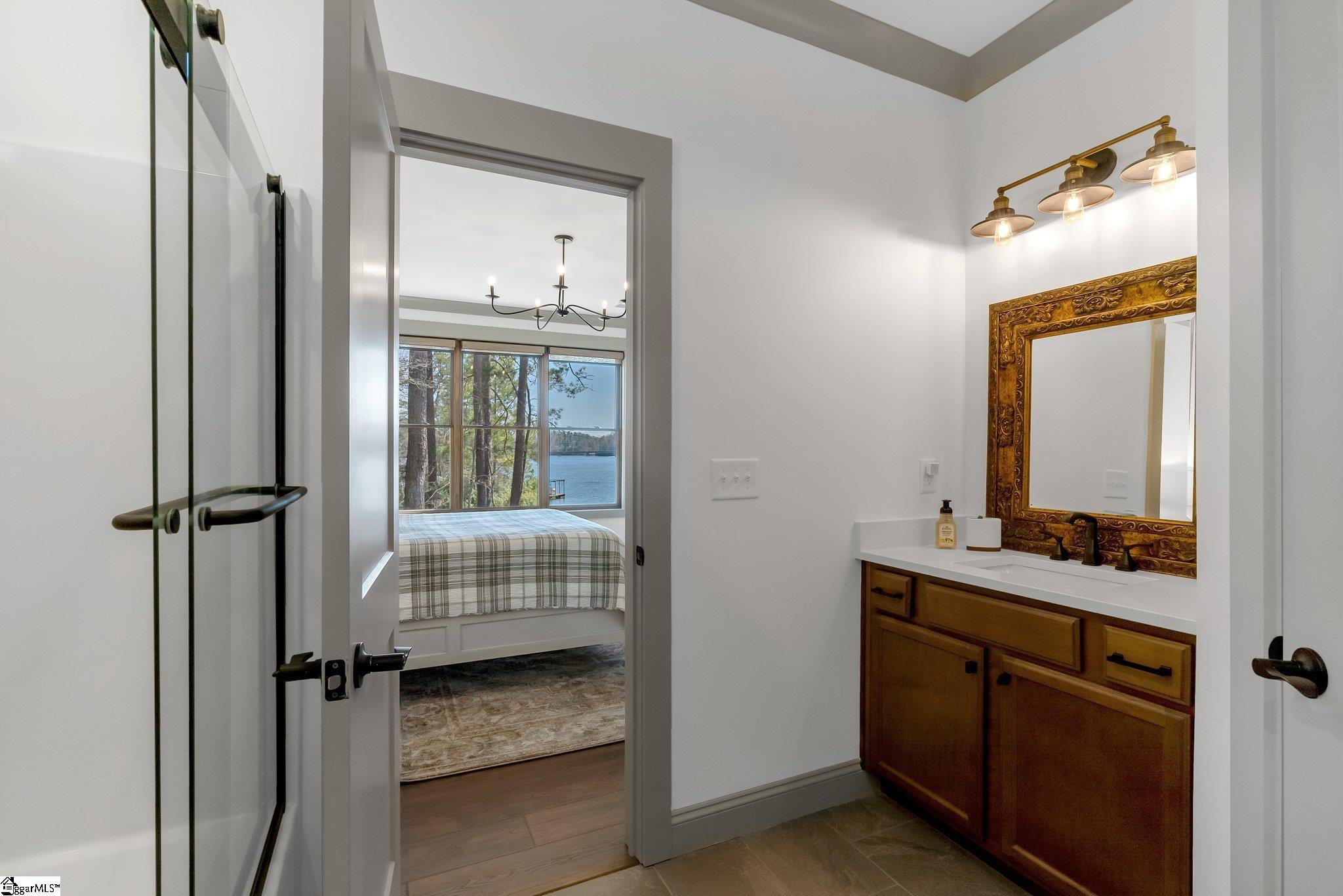 918 Longshore Drive Salem, SC 29676