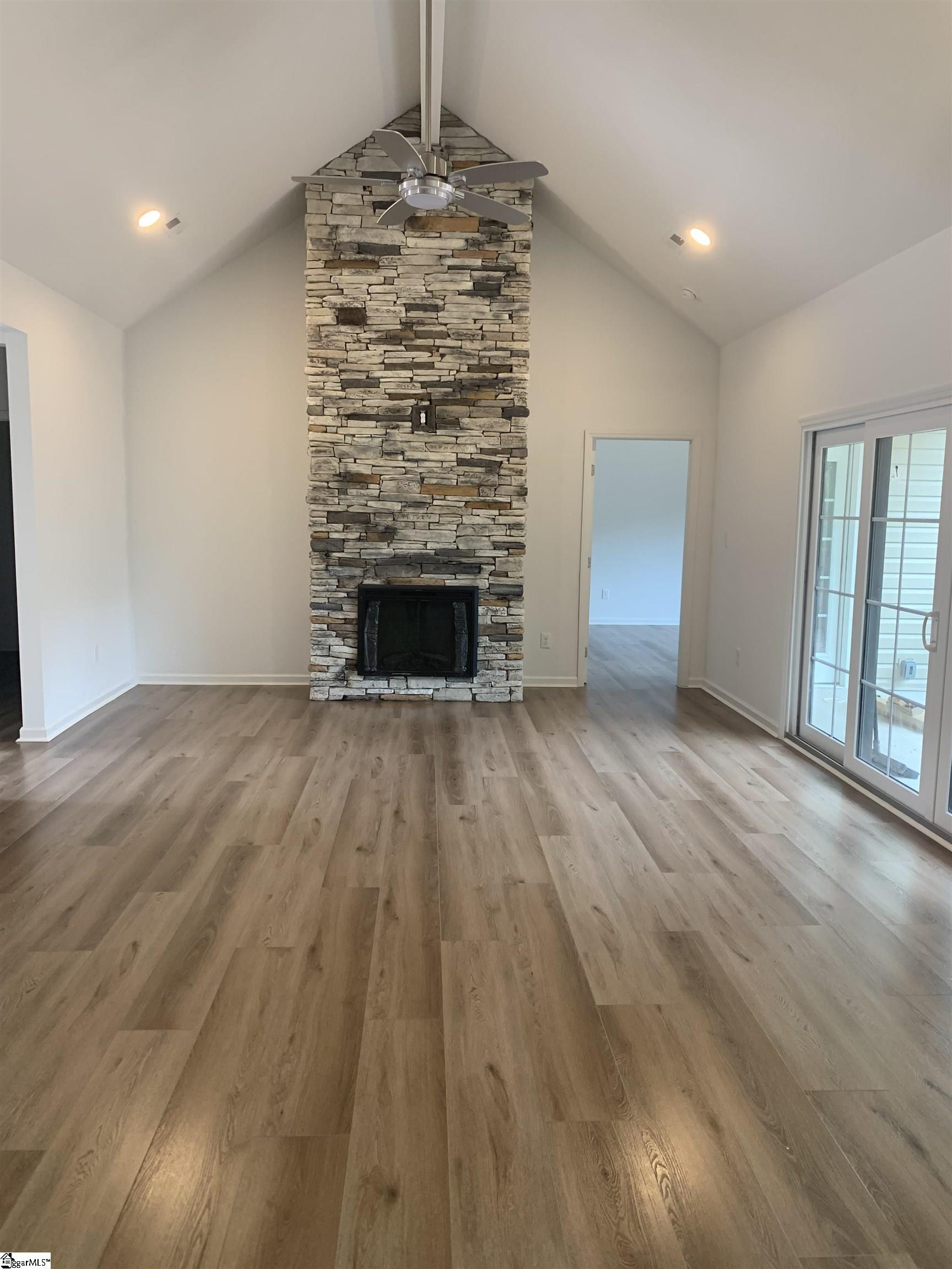 201 Peninsula Drive Laurens, SC 29360