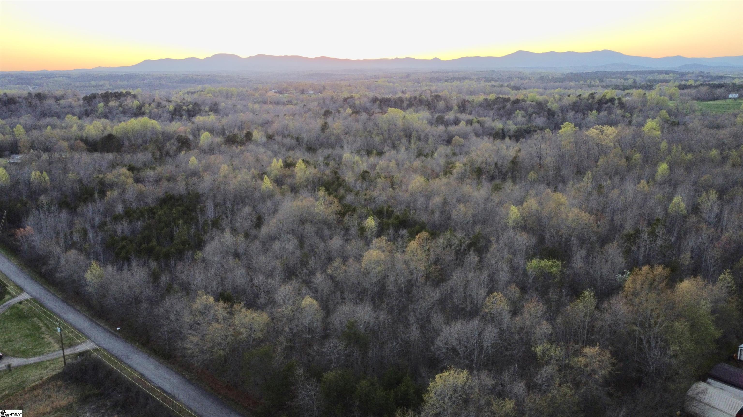 390 Old Mill Road Chesnee, SC 29323