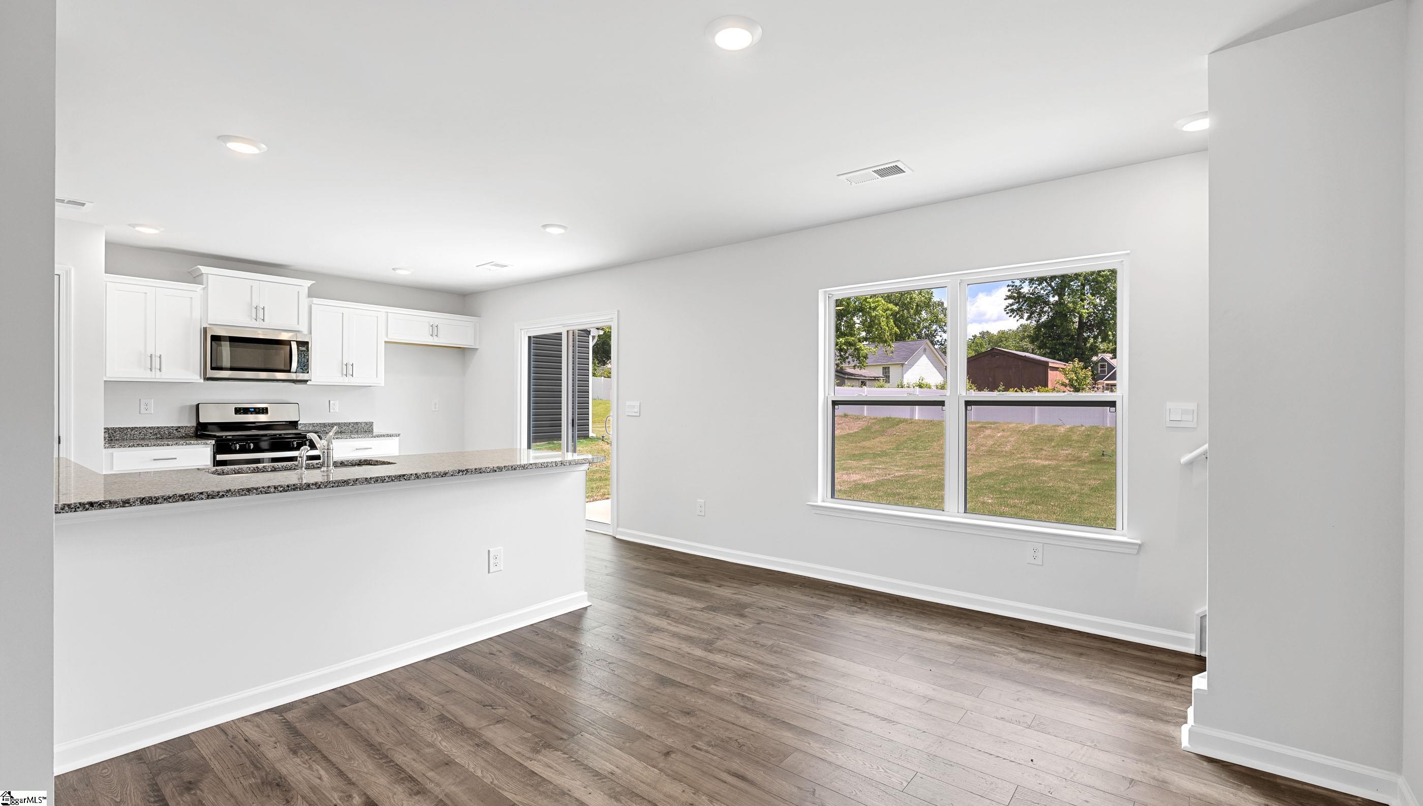 633 Evaleigh Street Woodruff, SC 29388