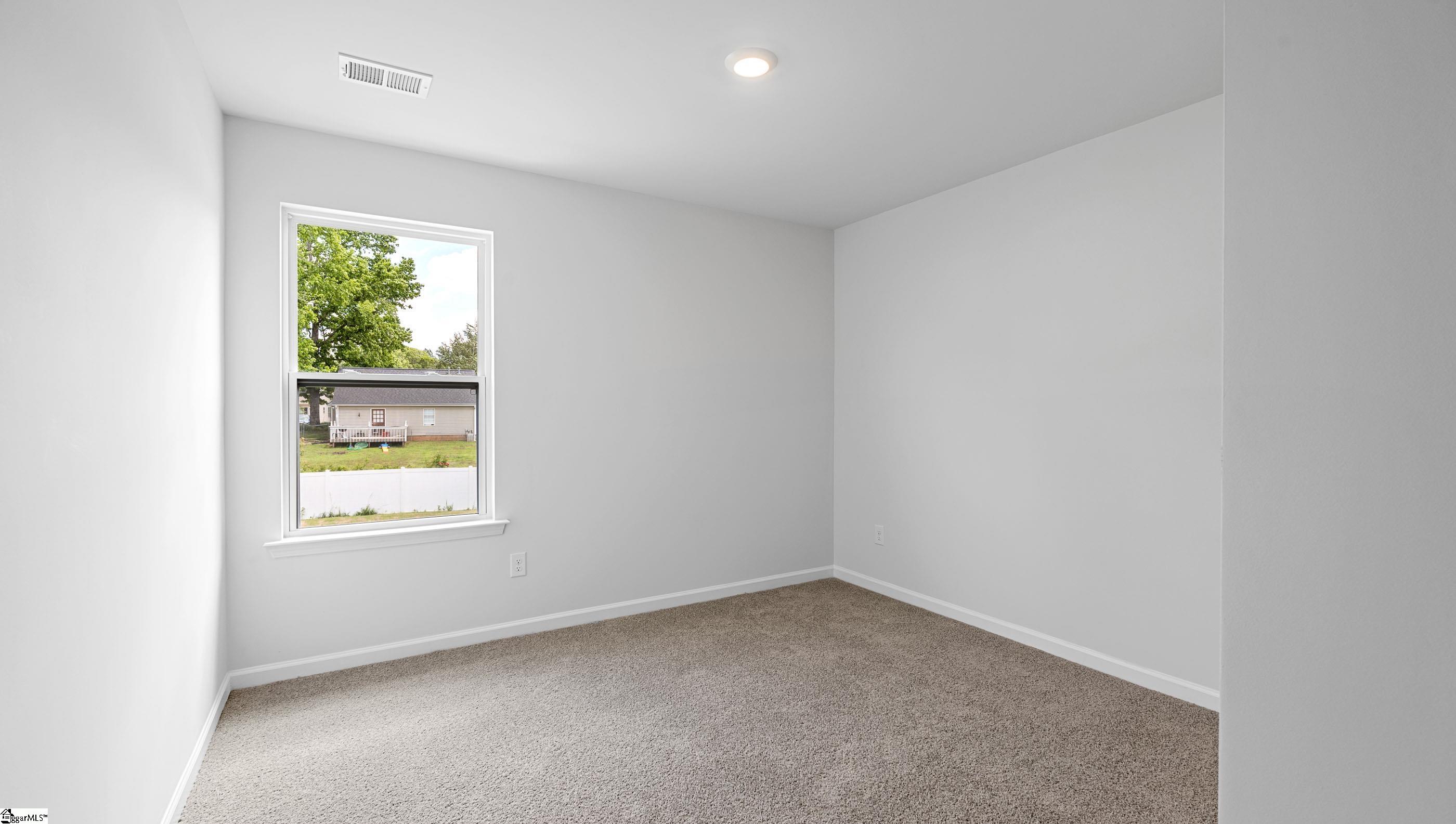 633 Evaleigh Street Woodruff, SC 29388
