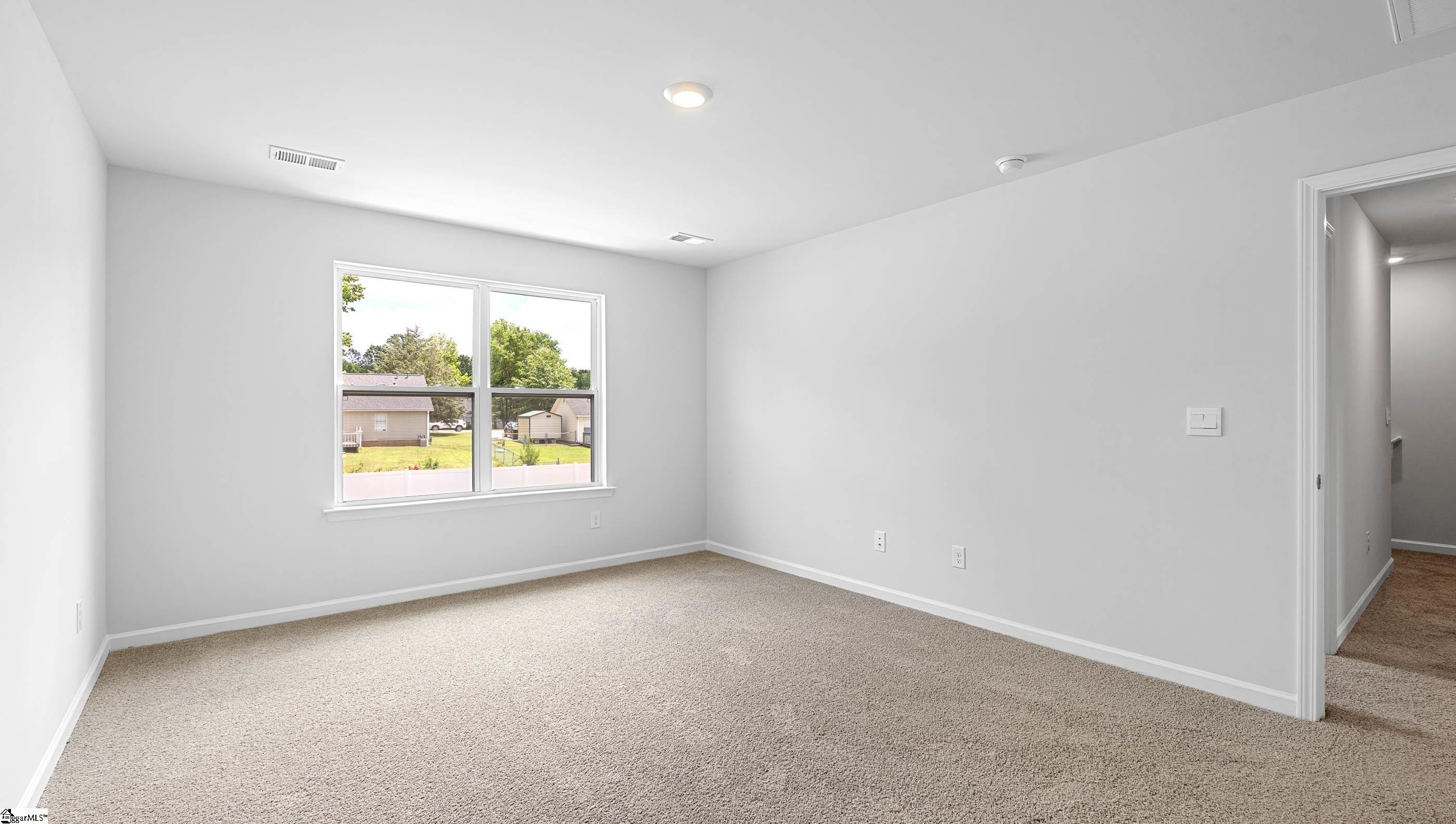 633 Evaleigh Street Woodruff, SC 29388