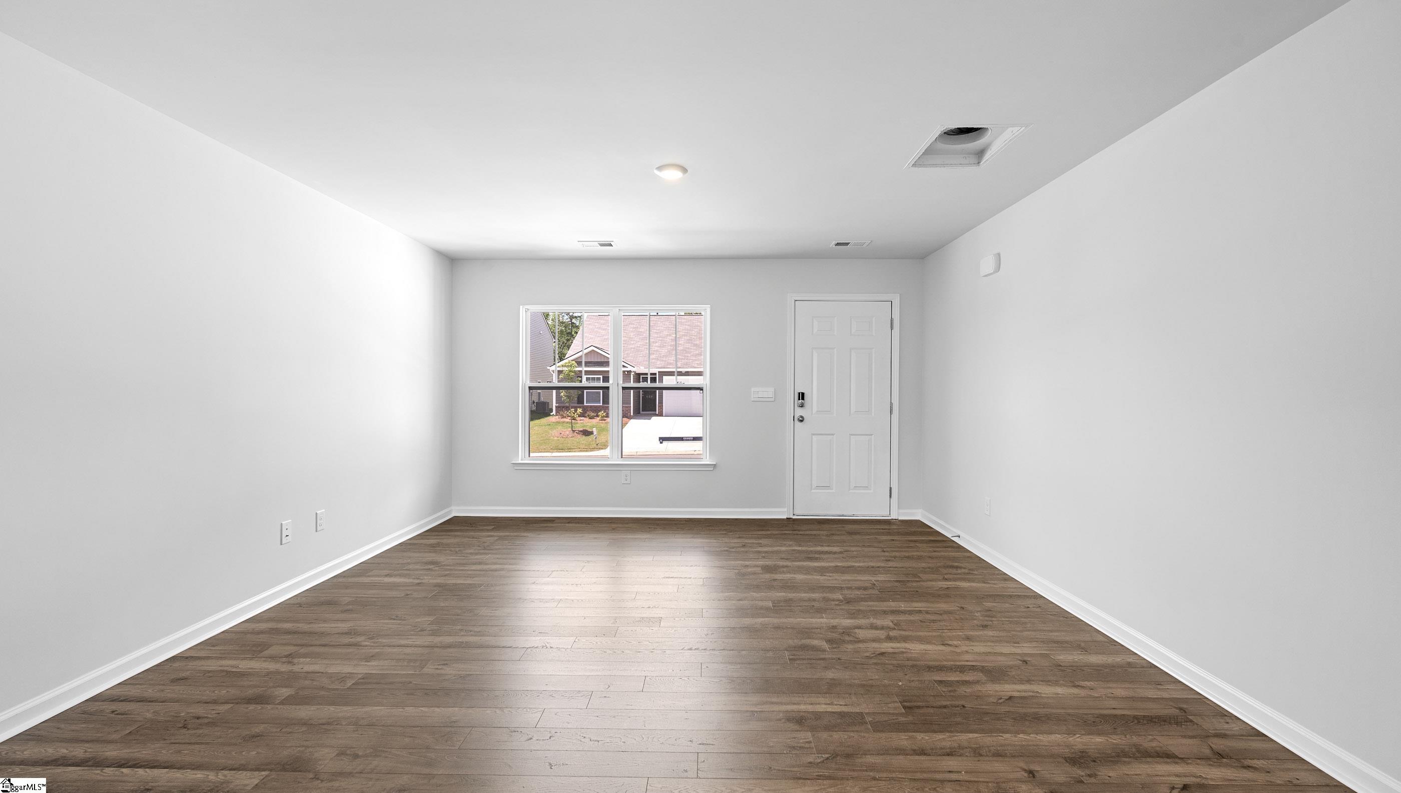 633 Evaleigh Street Woodruff, SC 29388