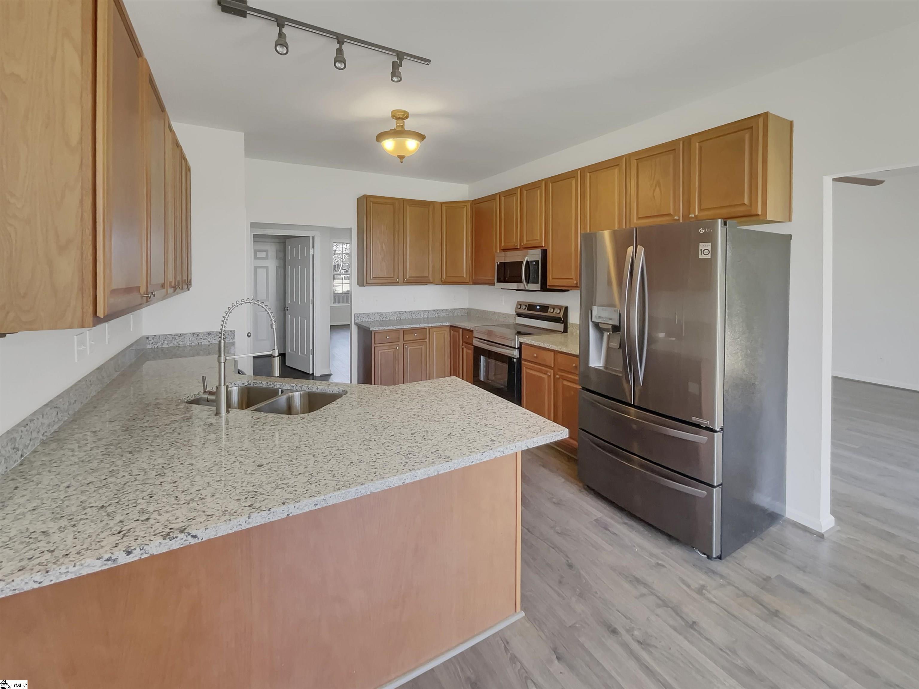 22 Rustcraft Drive Greer, SC 29651
