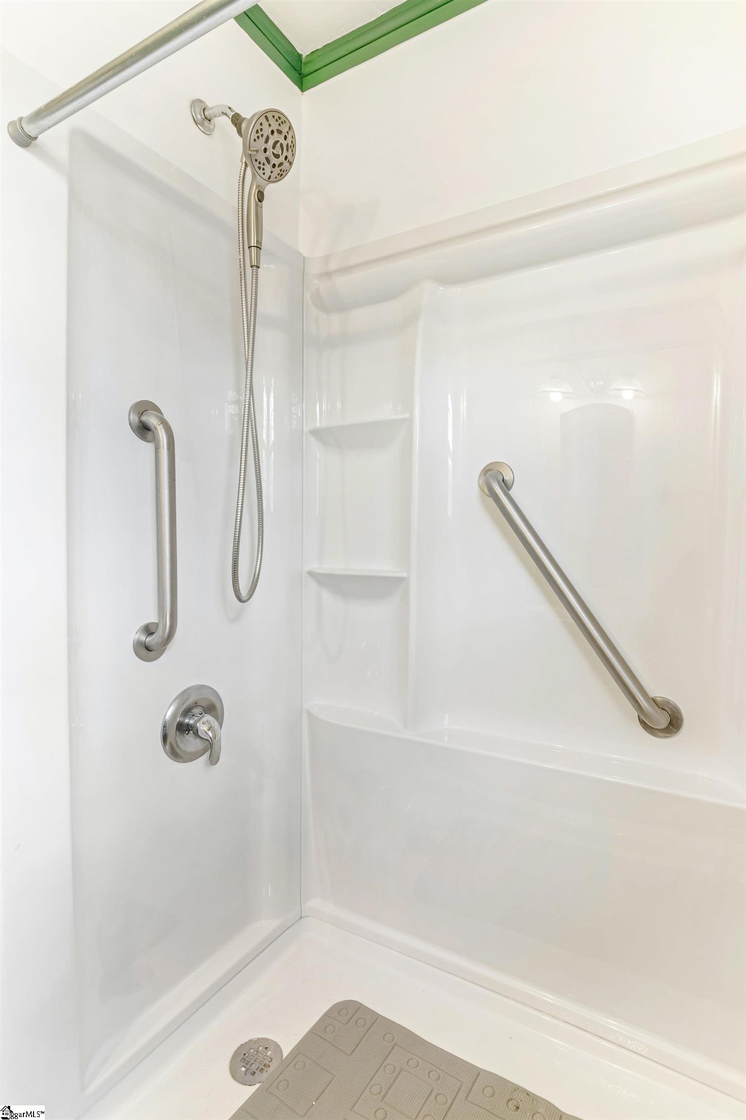 203 Givens Street Fountain Inn, SC 29644