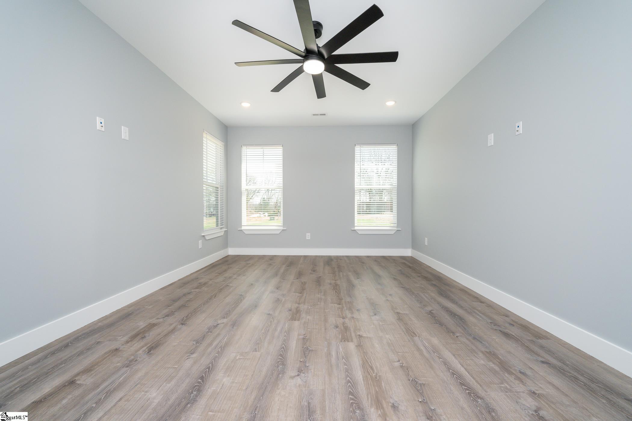 313 Barker Road Simpsonville, SC 29680-6326