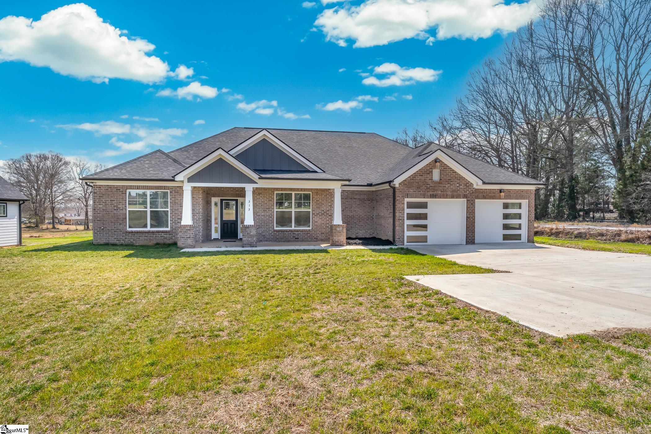 313 Barker Road Simpsonville, SC 29680-6326