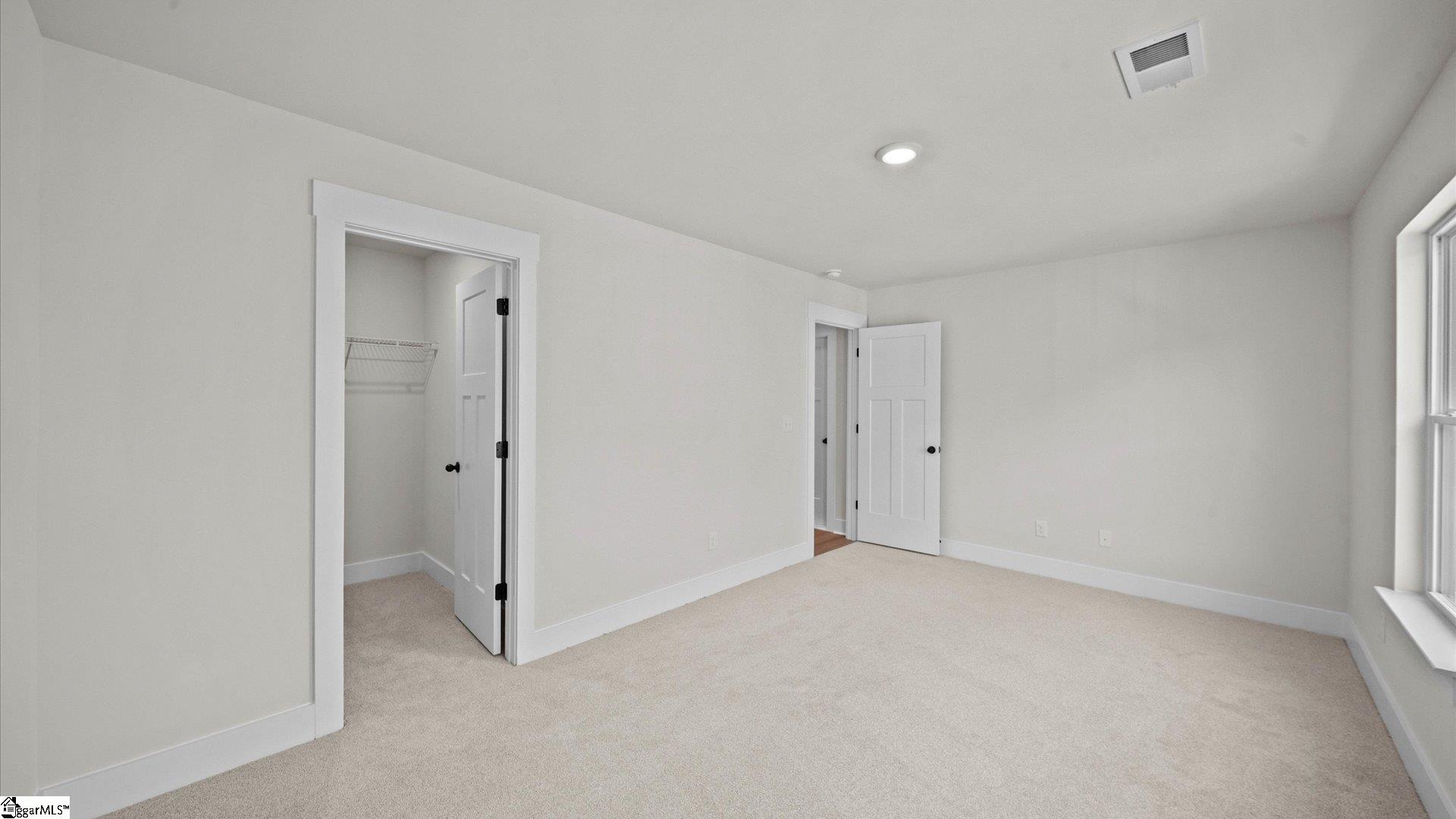 936 Diane Lane Moore, SC 29369