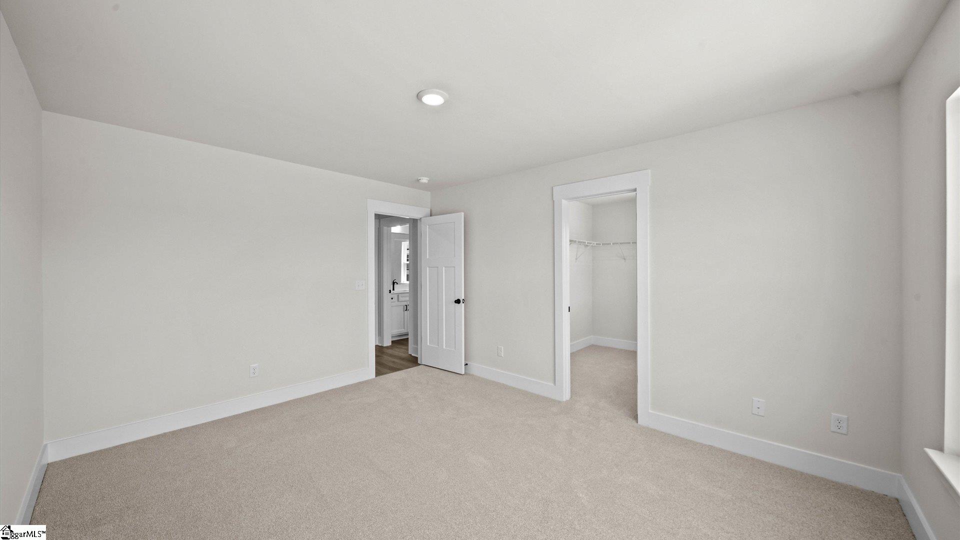 936 Diane Lane Moore, SC 29369