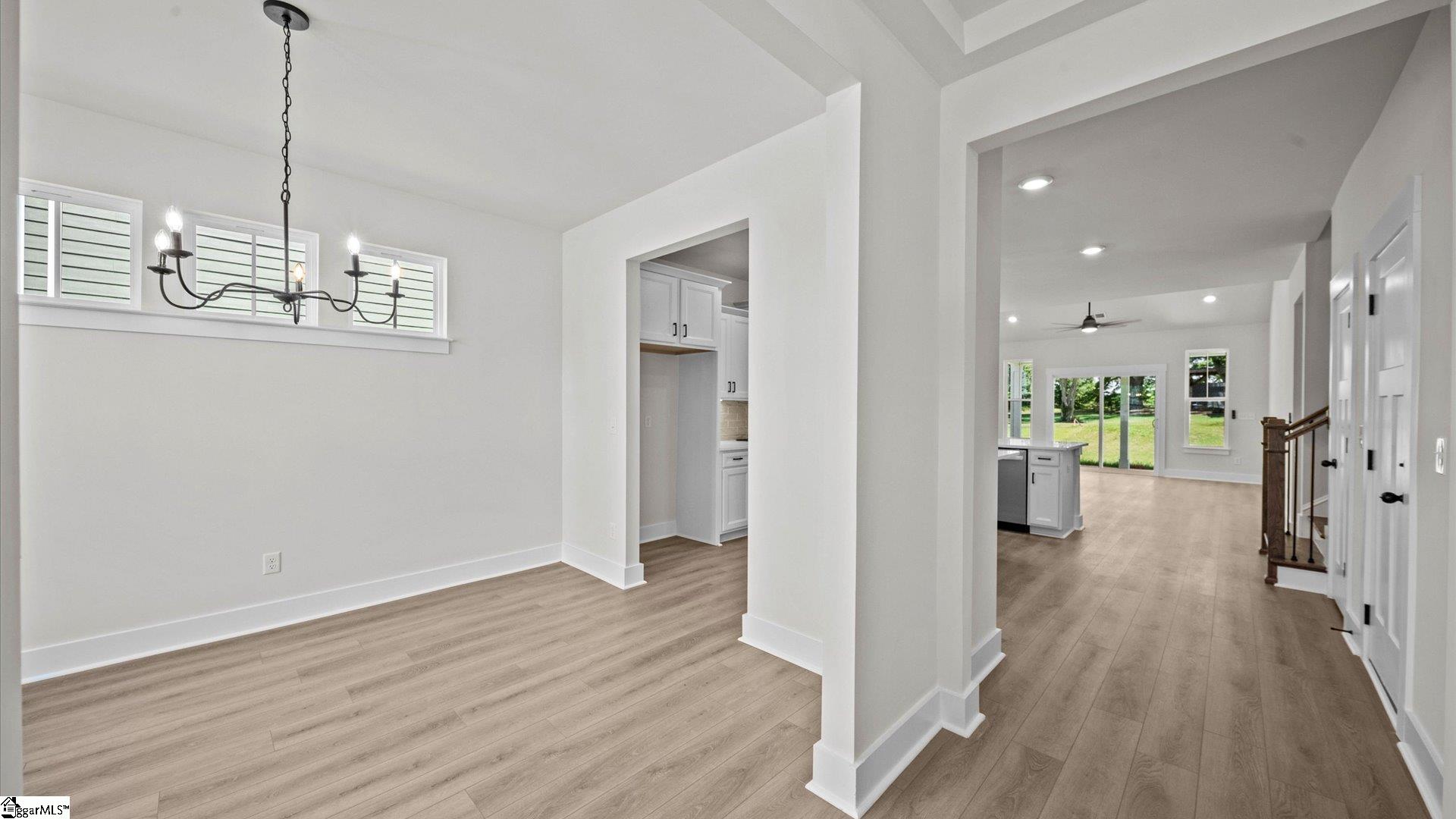 936 Diane Lane Moore, SC 29369