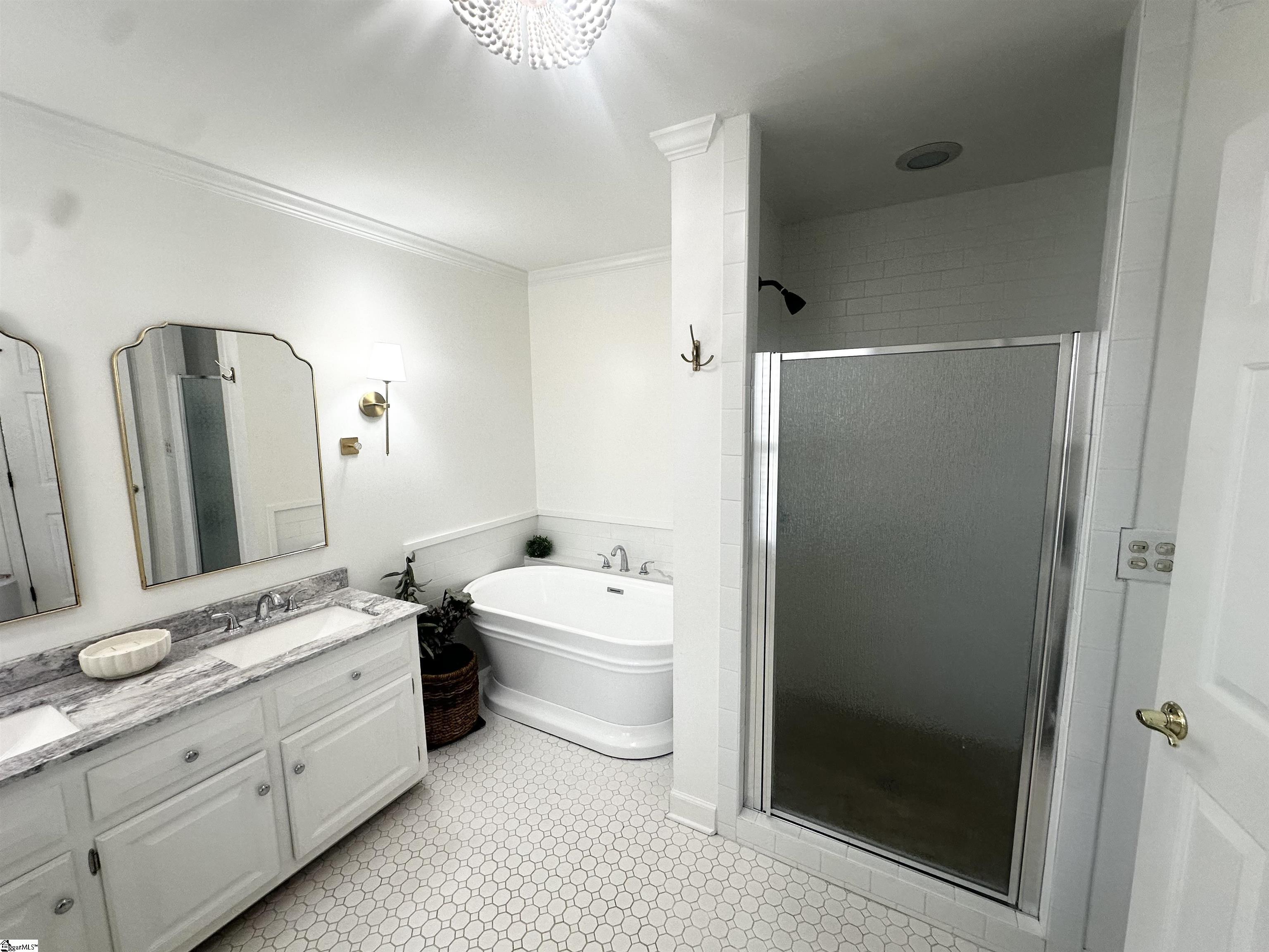 4 Sandstone Court Taylors, SC 29687