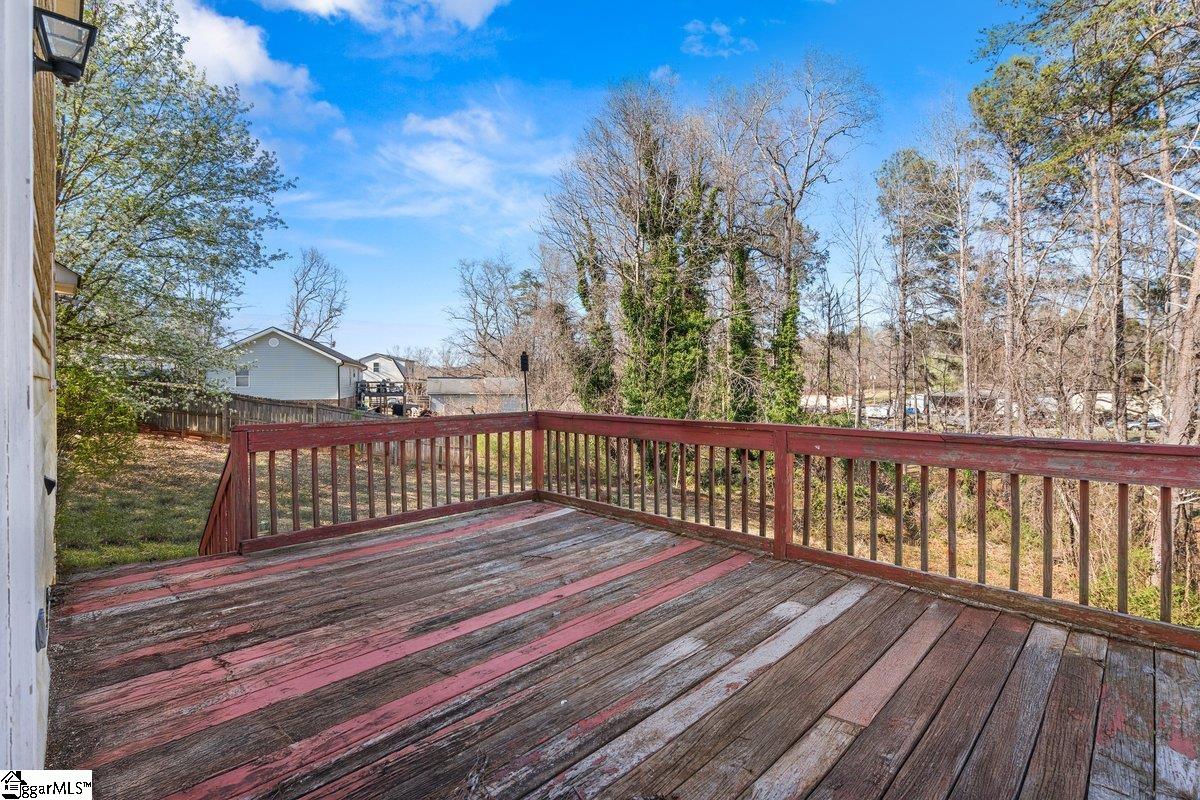 100 Oak Springs Court Easley, SC 29640