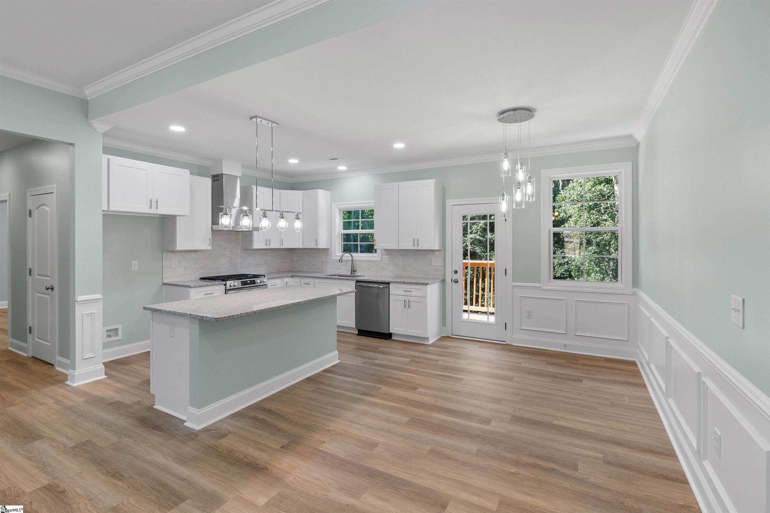 1242 Green Fern Drive Greenville, SC 29611