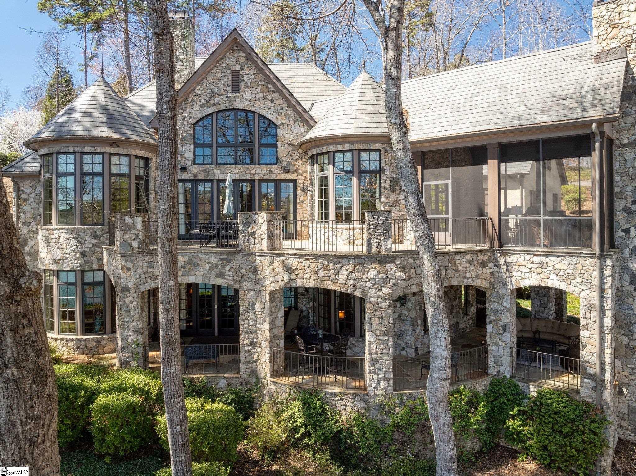 136 Blue Water Trail Salem, SC 29676