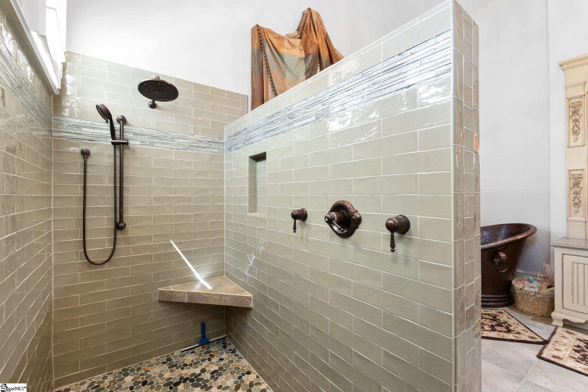 136 Blue Water Trail Salem, SC 29676