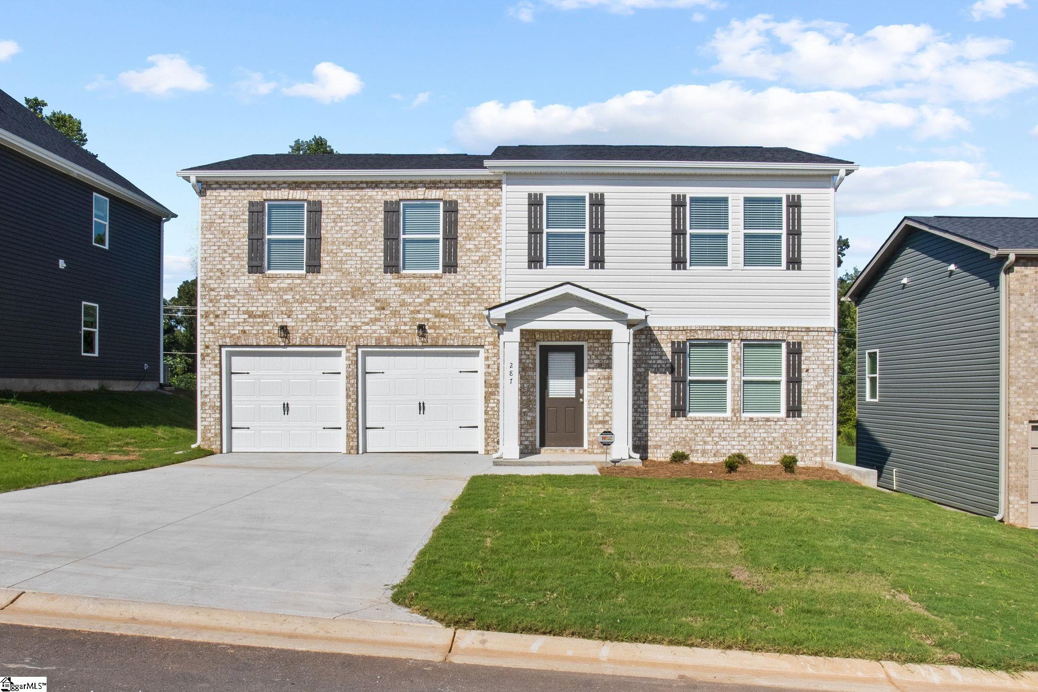 287 Pretoria Street Woodruff, SC 29388