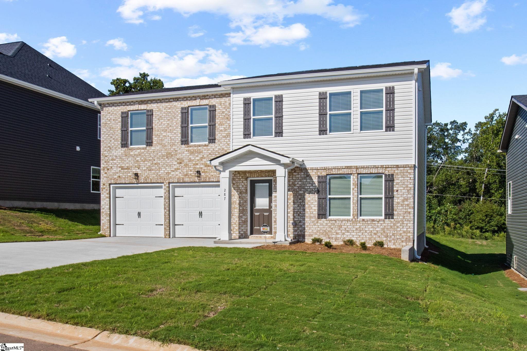 287 Pretoria Street Woodruff, SC 29388