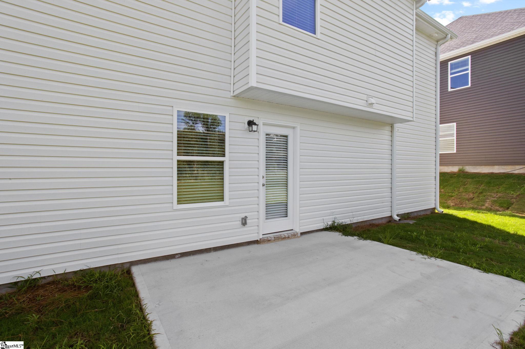 287 Pretoria Street Woodruff, SC 29388