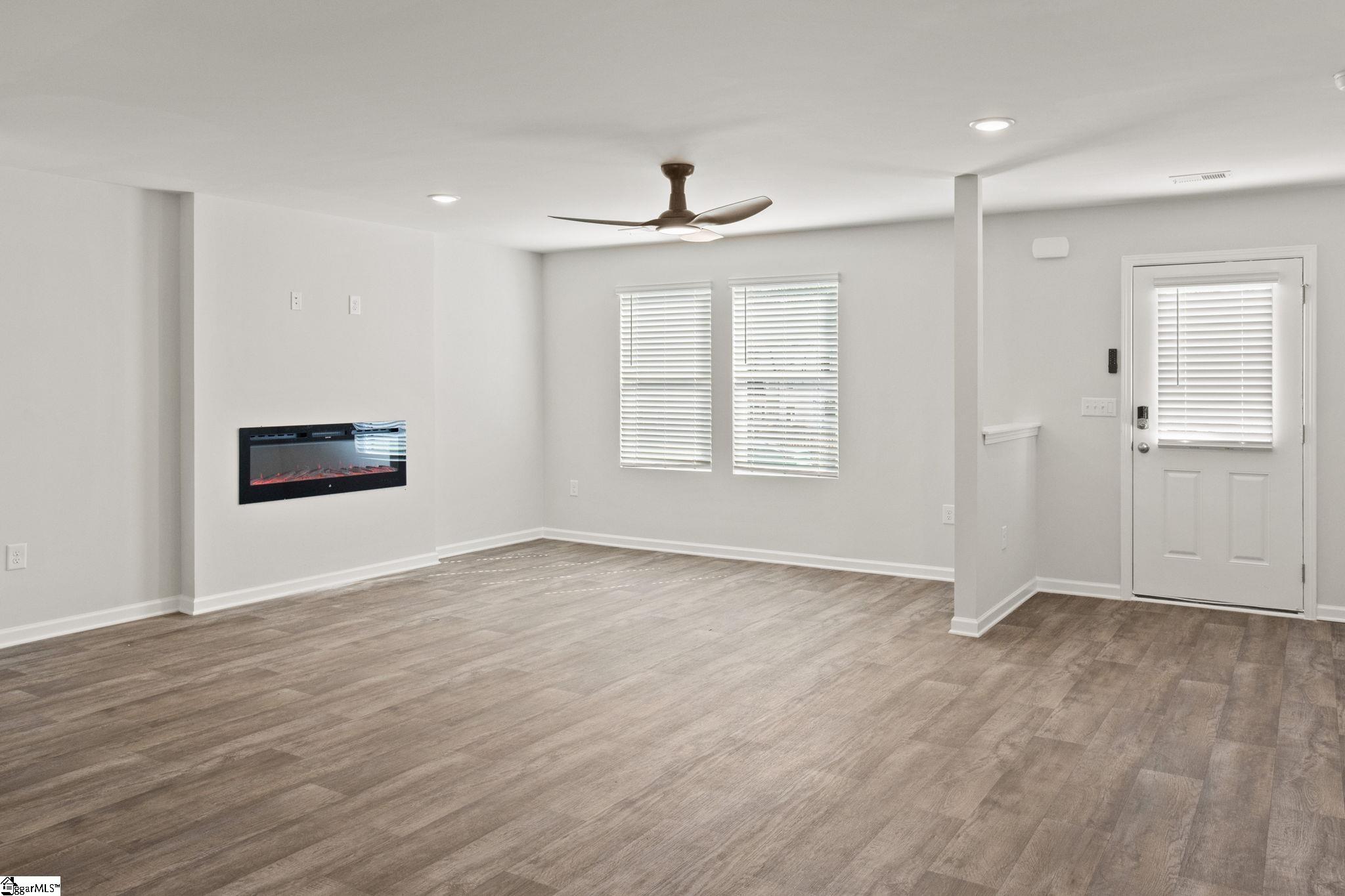 287 Pretoria Street Woodruff, SC 29388