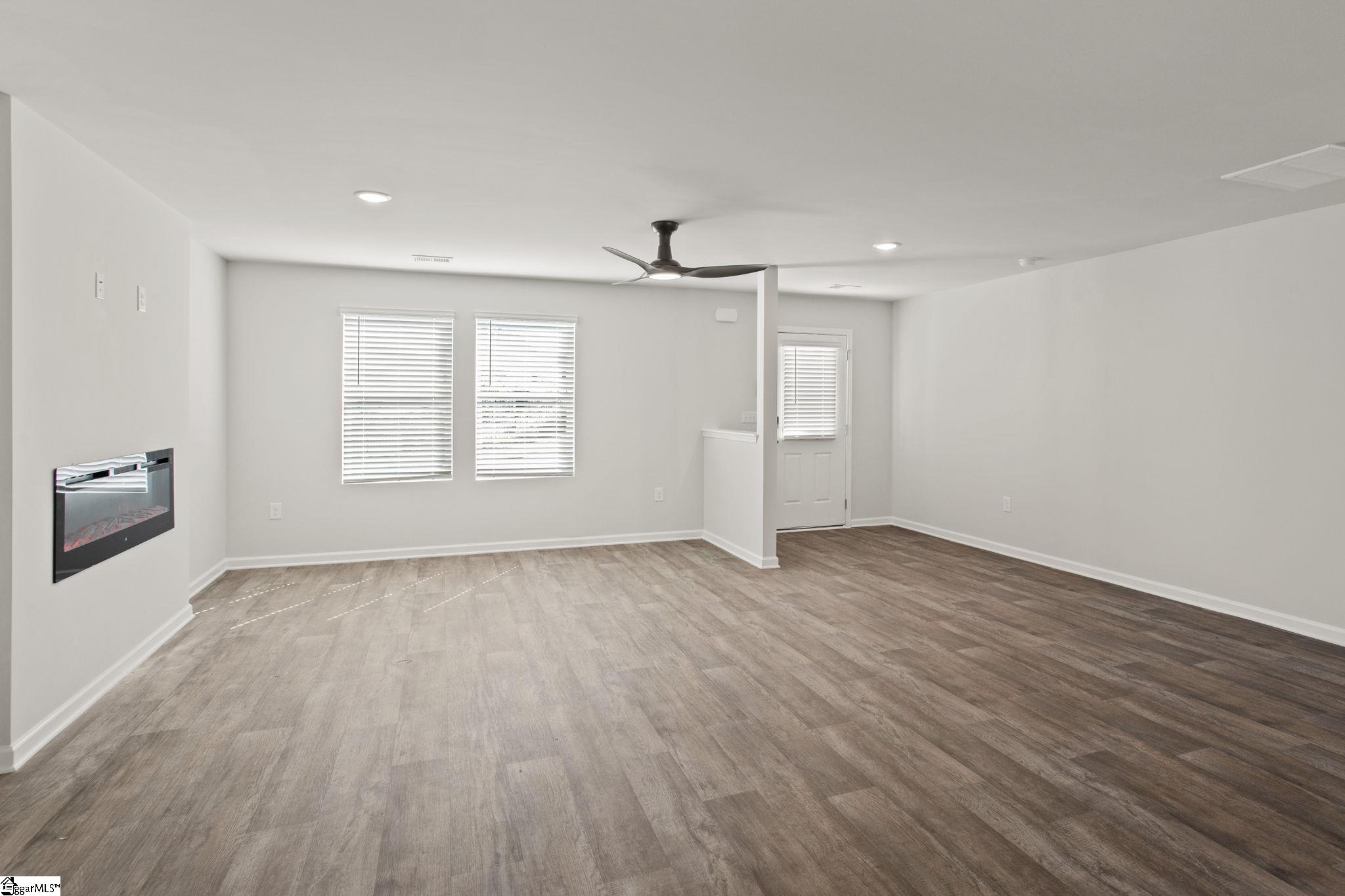 287 Pretoria Street Woodruff, SC 29388