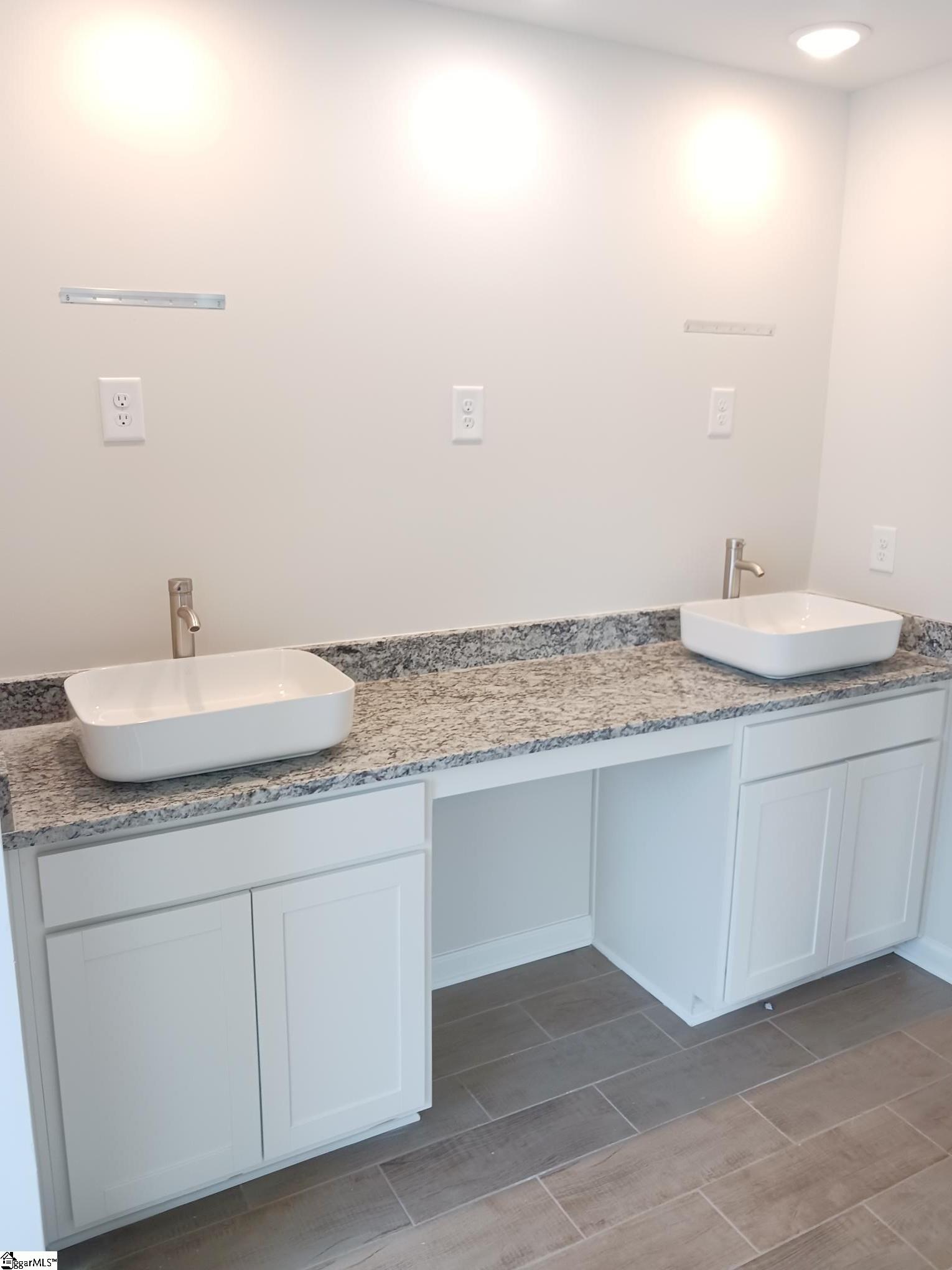 299 Pretoria Drive Woodruff, SC 29388