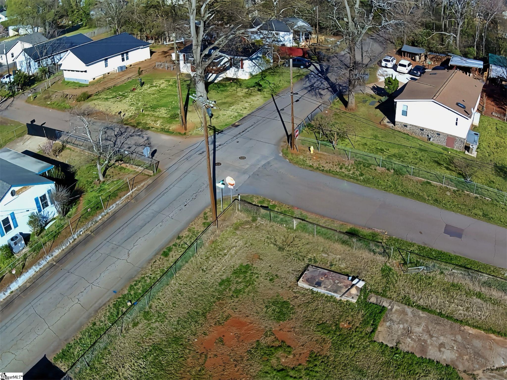 15 Bailey Street Greenville, SC 29609