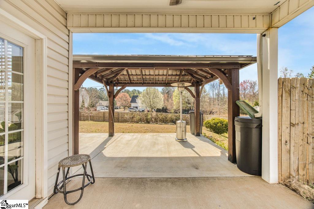 213 Worcester Lane Easley, SC 29642