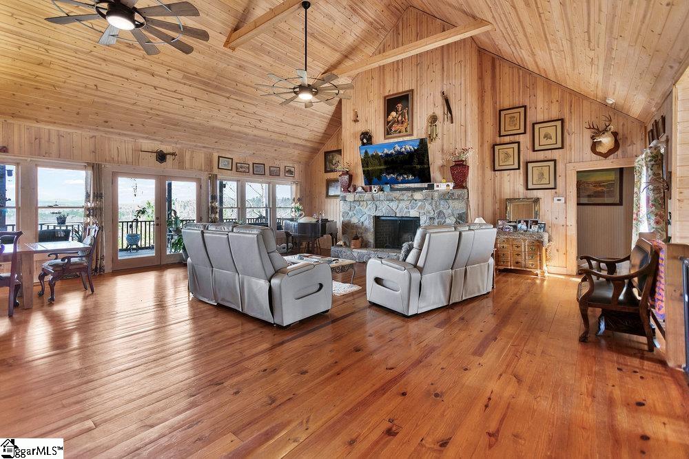 284 River Road Westminster, SC 29693