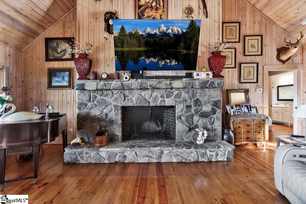 284 River Road Westminster, SC 29693