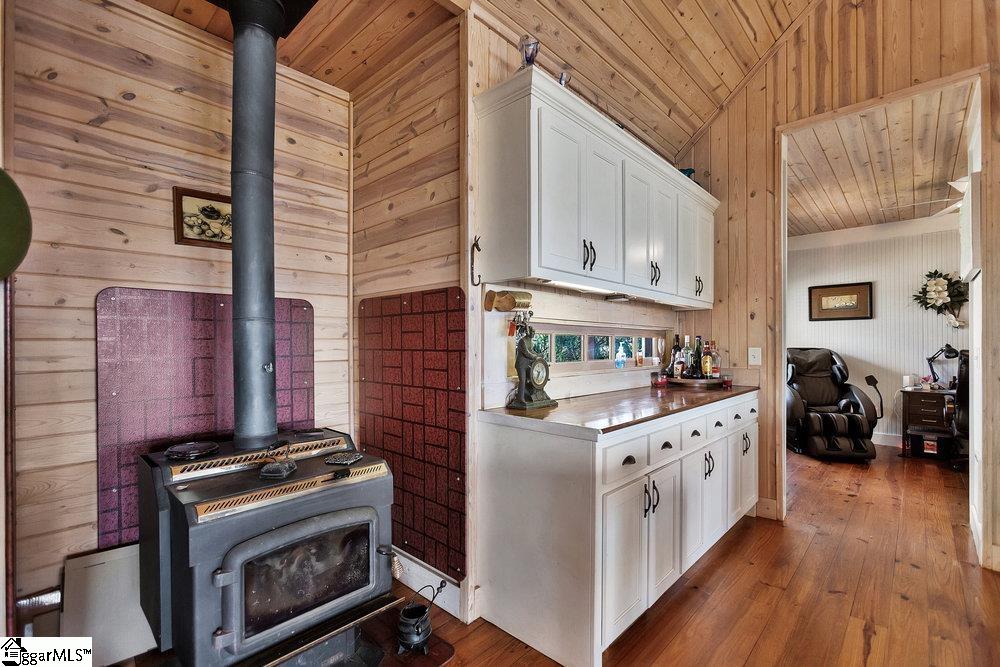 284 River Road Westminster, SC 29693