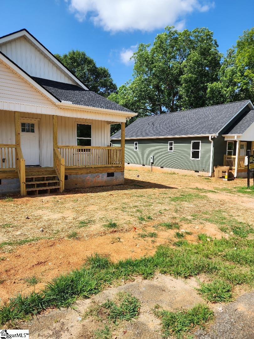 140 Broadus Street Greer, SC 29651