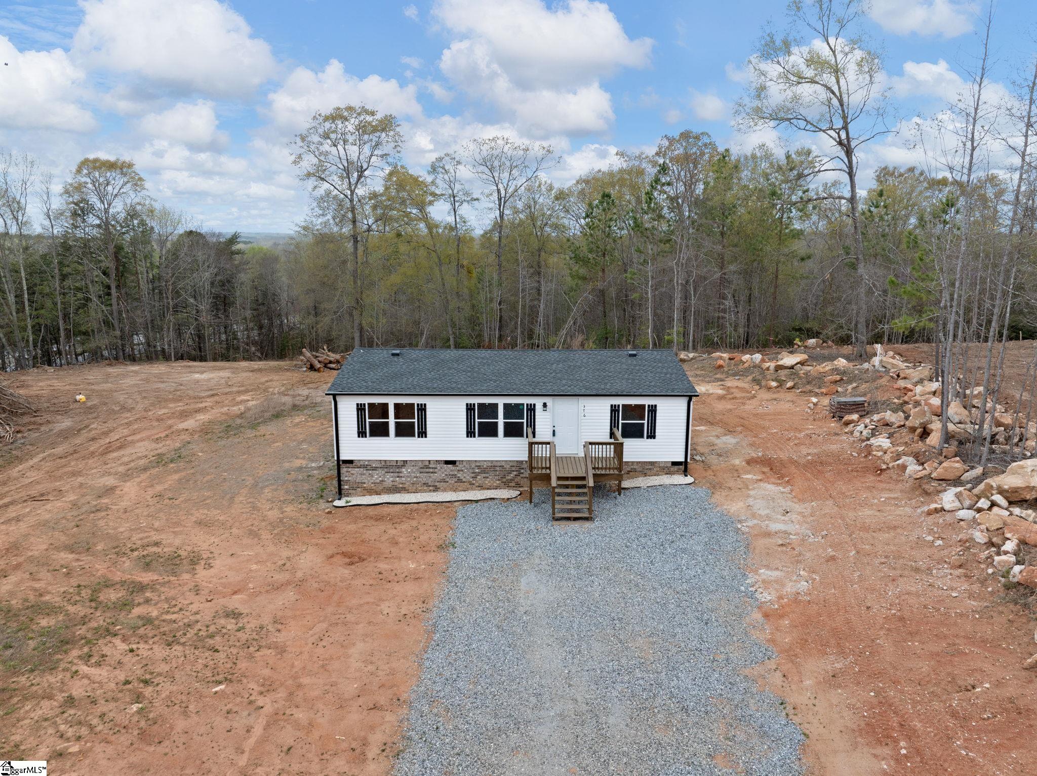 376 Bulman Road Roebuck, SC 29376