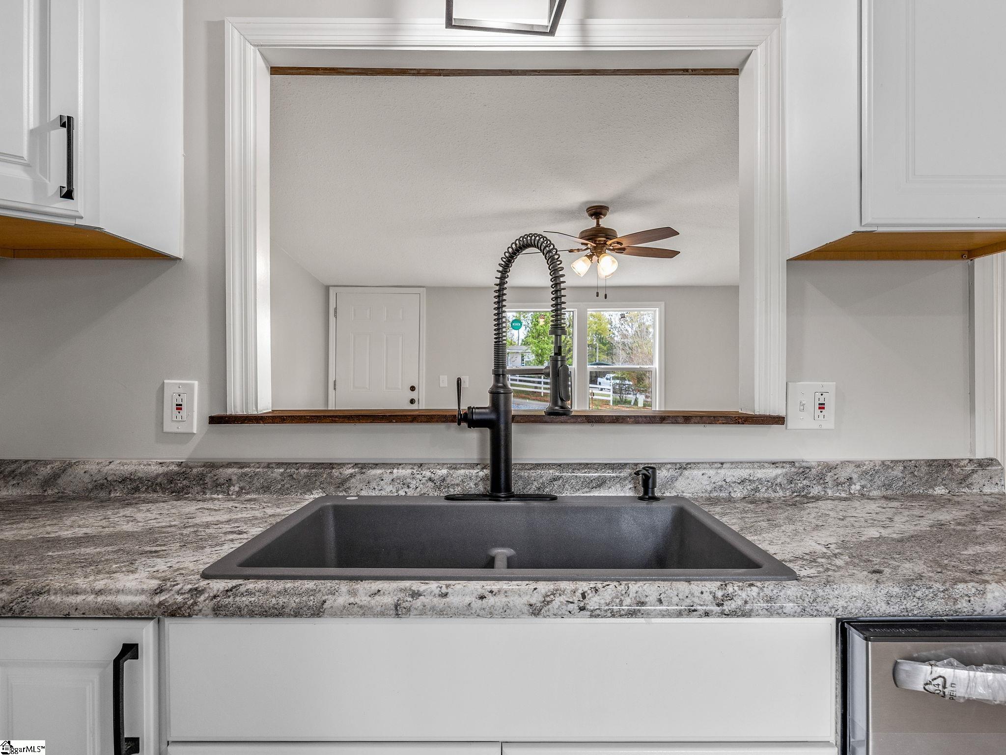 376 Bulman Road Roebuck, SC 29376