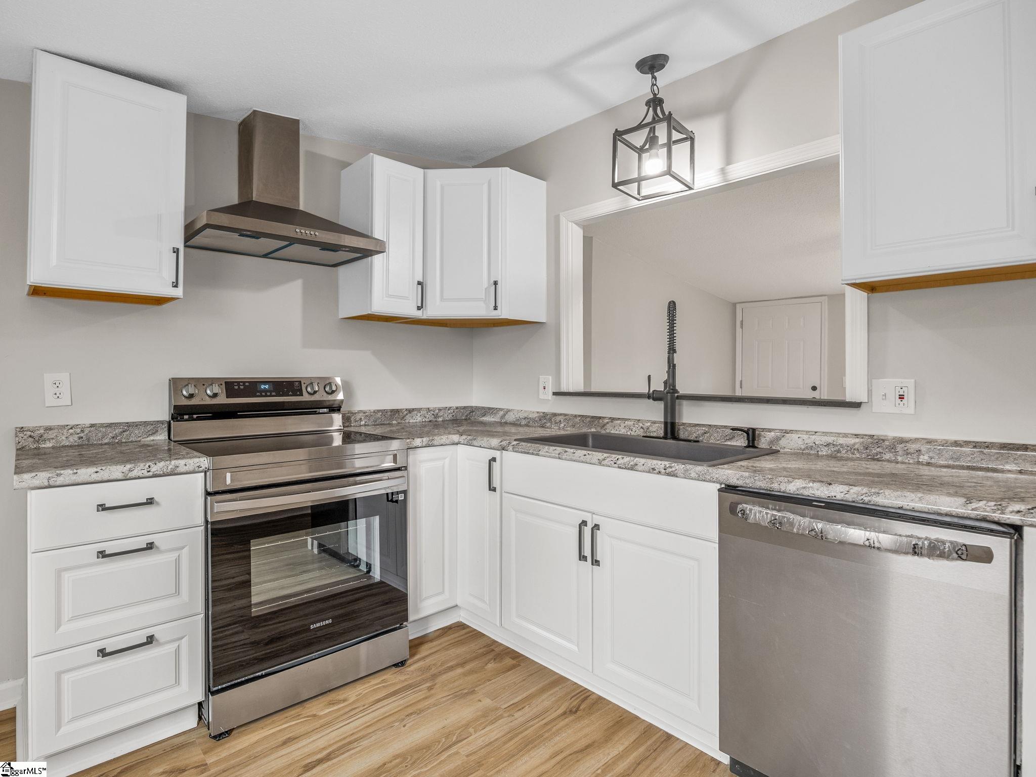 376 Bulman Road Roebuck, SC 29376