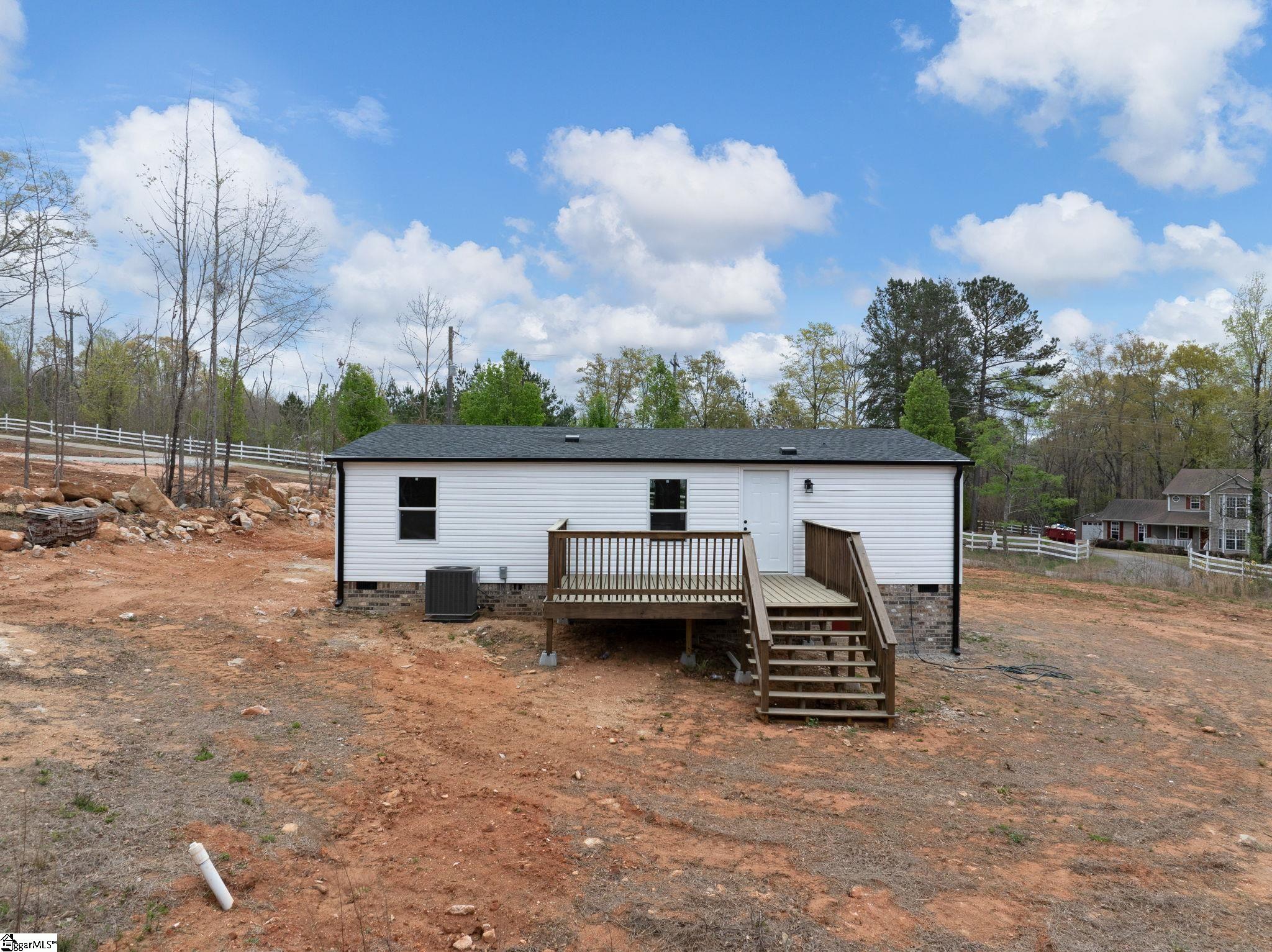 376 Bulman Road Roebuck, SC 29376